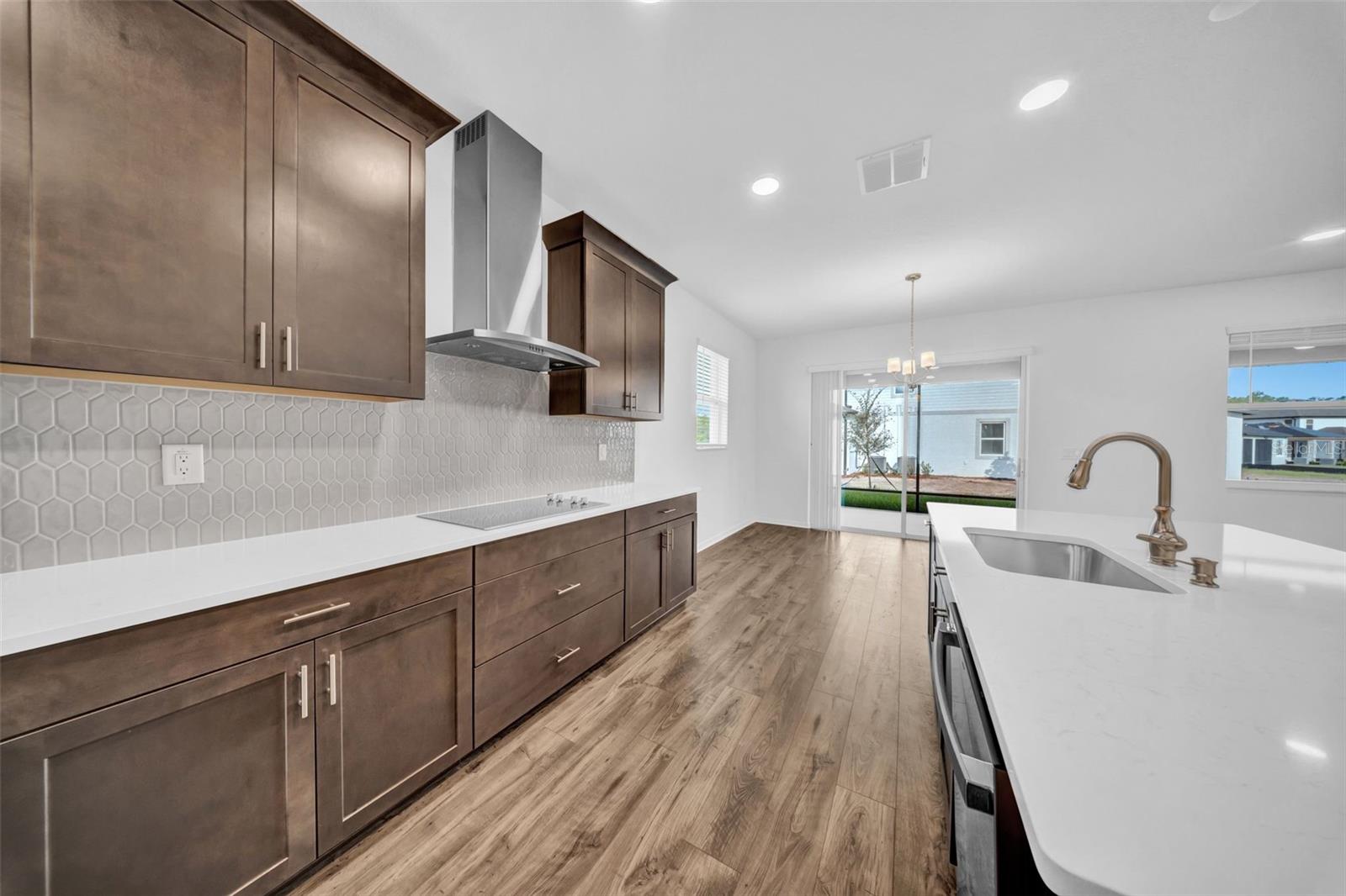 5841 RIVERSTON AVE, WESLEY CHAPEL, FL, 33545