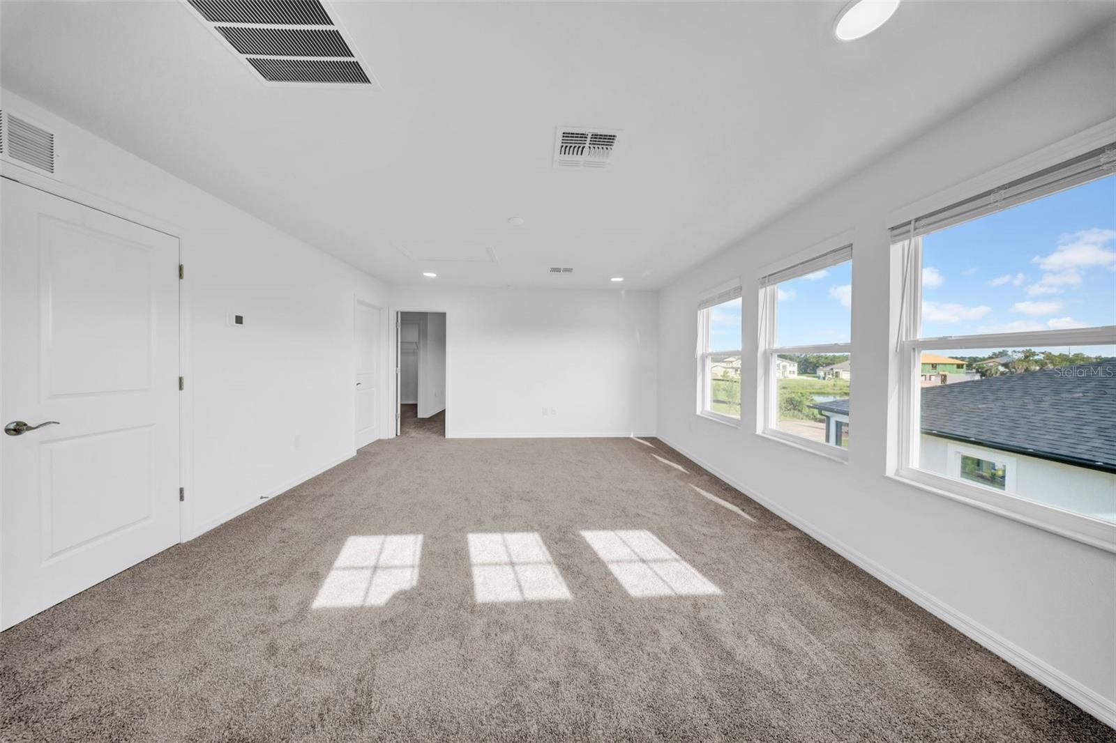 5841 RIVERSTON AVE, WESLEY CHAPEL, FL, 33545