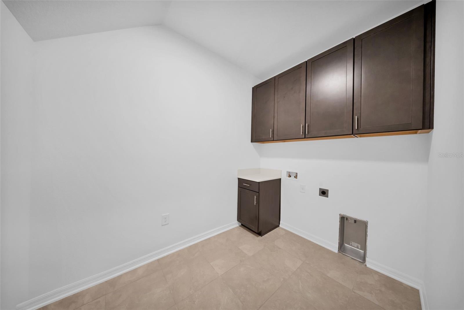 5841 RIVERSTON AVE, WESLEY CHAPEL, FL, 33545