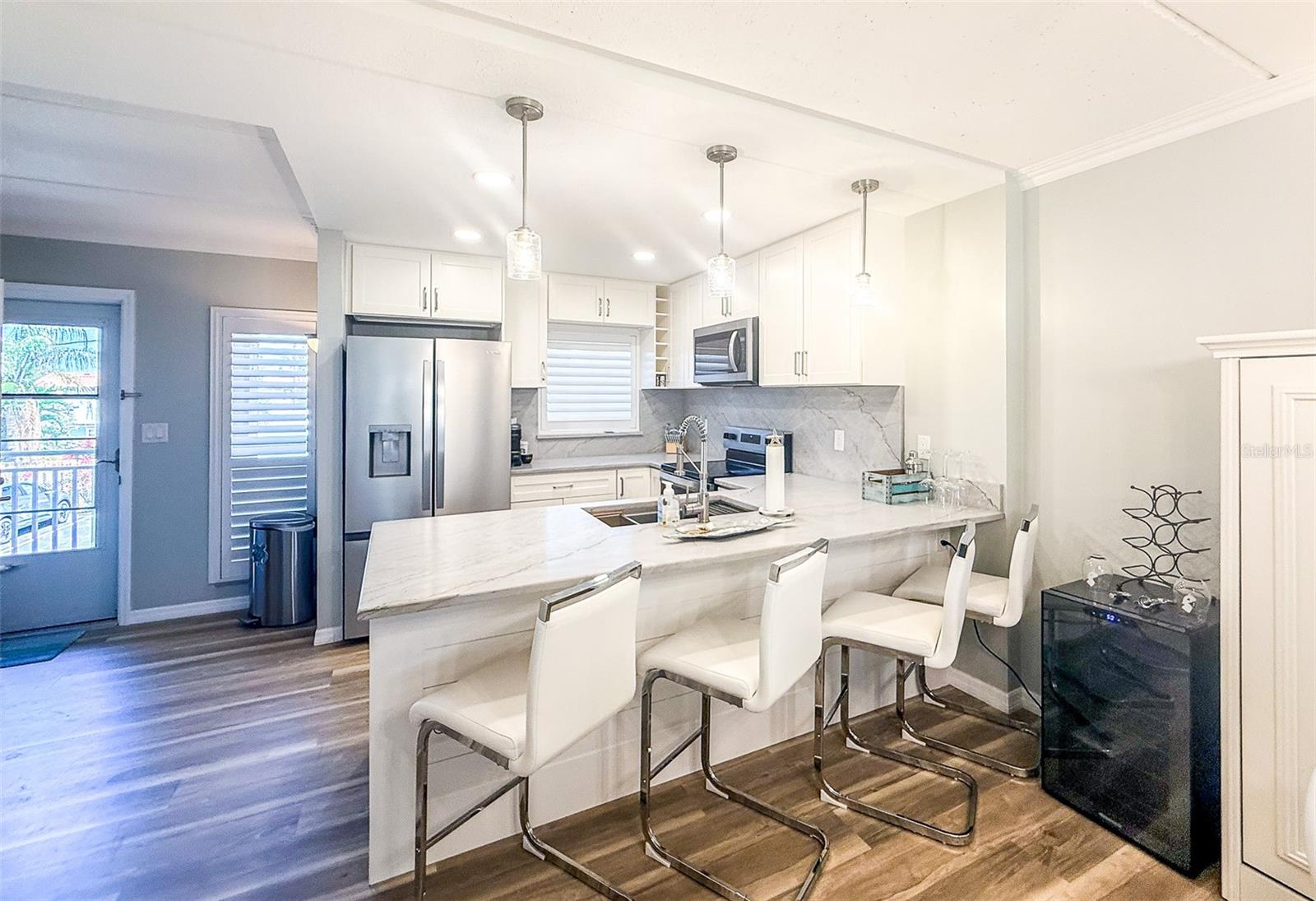 845 BENJAMIN FRANKLIN DR #202, SARASOTA, FL, 34236