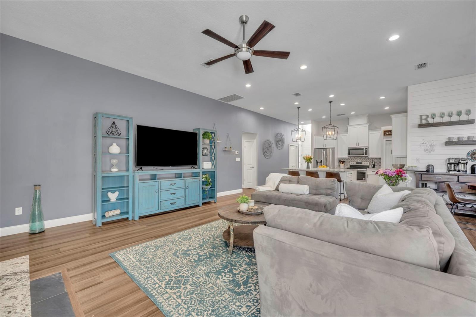 458 LONGMEADOW LN, LONGWOOD, FL, 32779