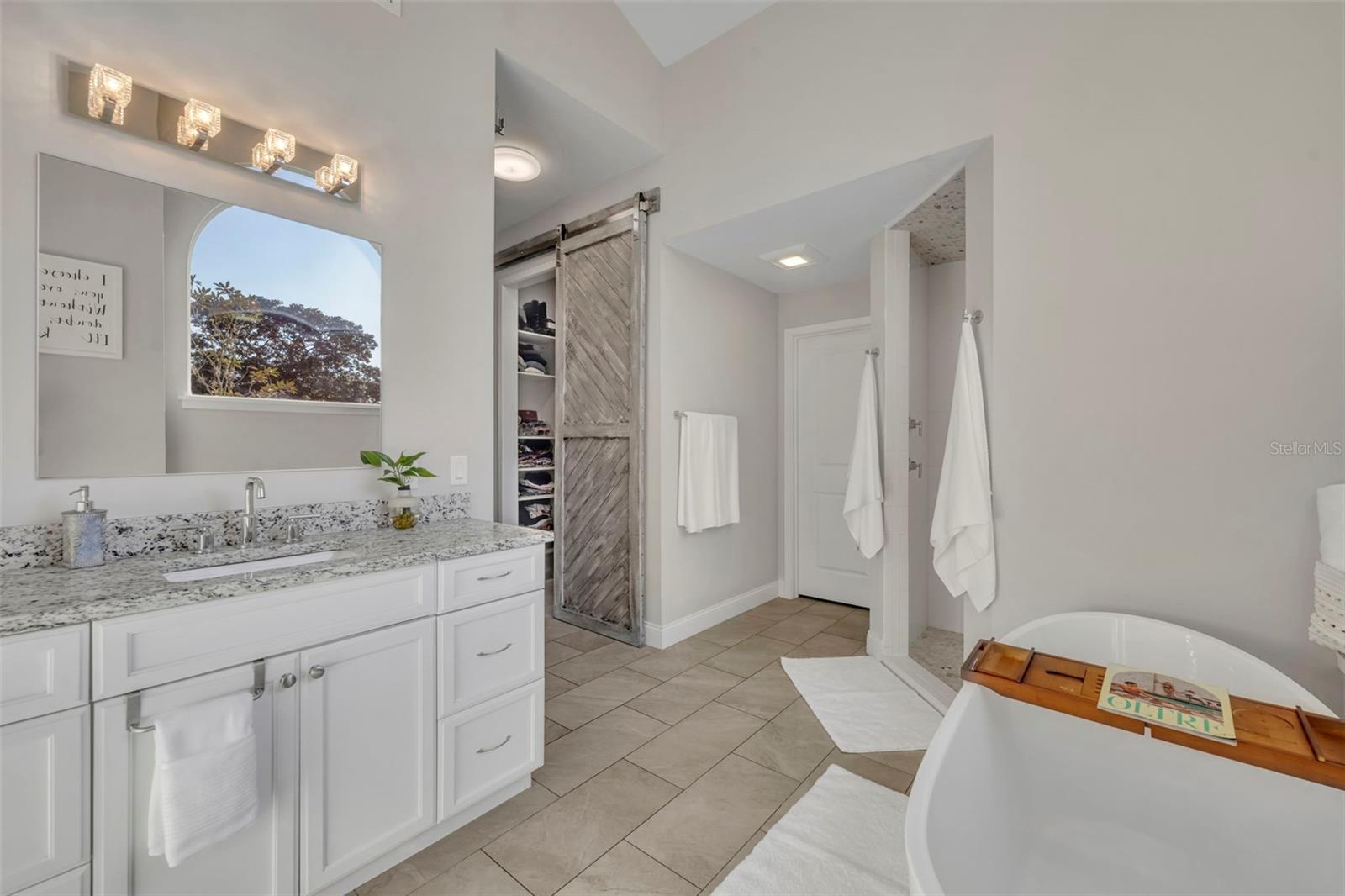 458 LONGMEADOW LN, LONGWOOD, FL, 32779