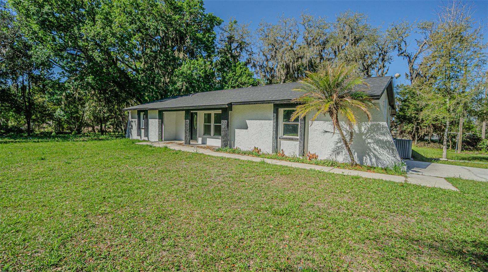 8807 OVERLOOK DR, WESLEY CHAPEL, FL, 33545
