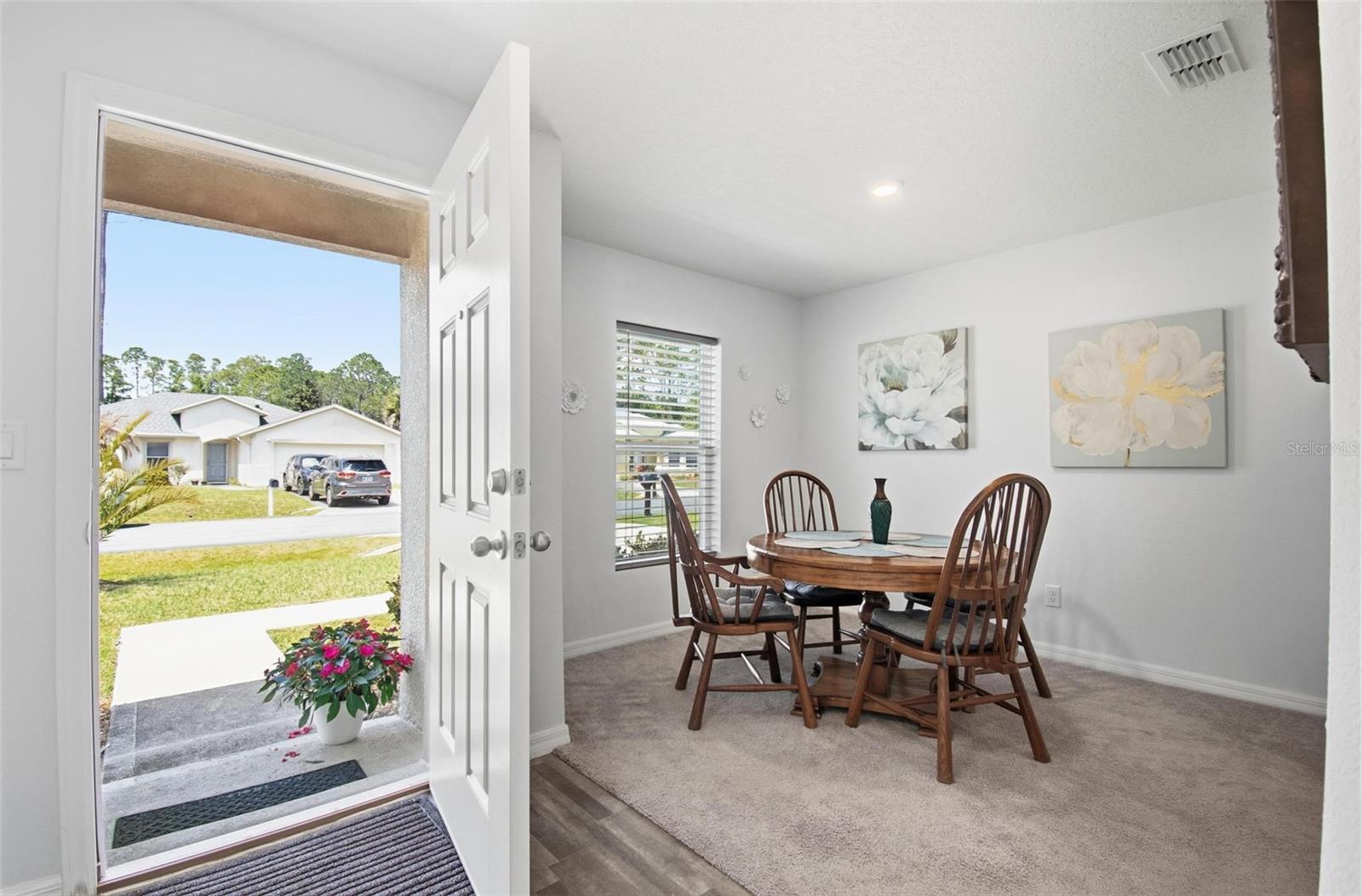 8 POST OAK LN, PALM COAST, FL, 32164