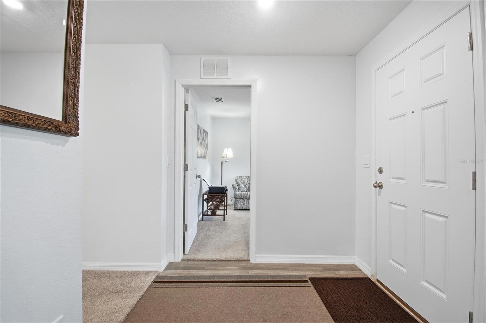 8 POST OAK LN, PALM COAST, FL, 32164