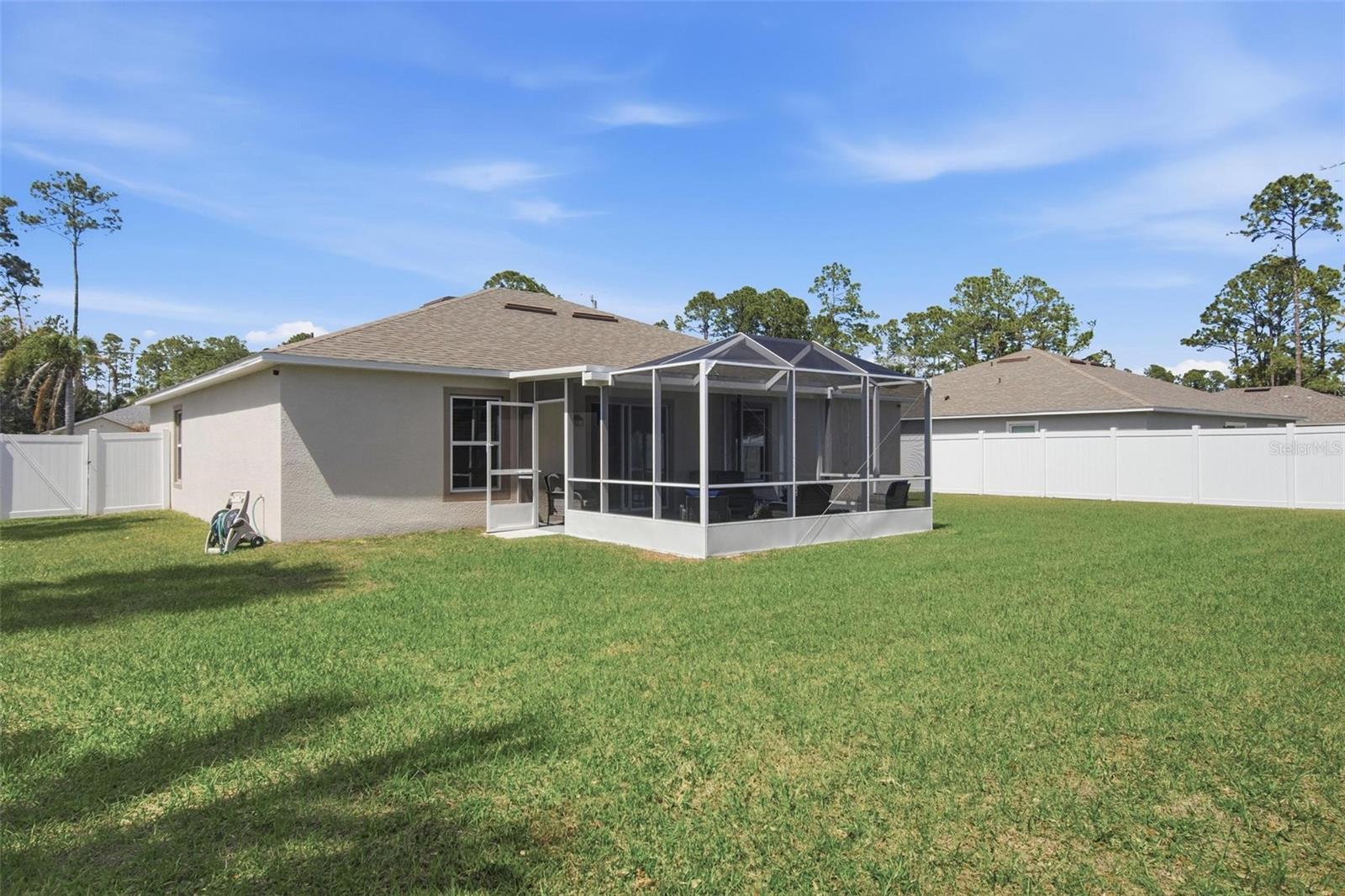8 POST OAK LN, PALM COAST, FL, 32164