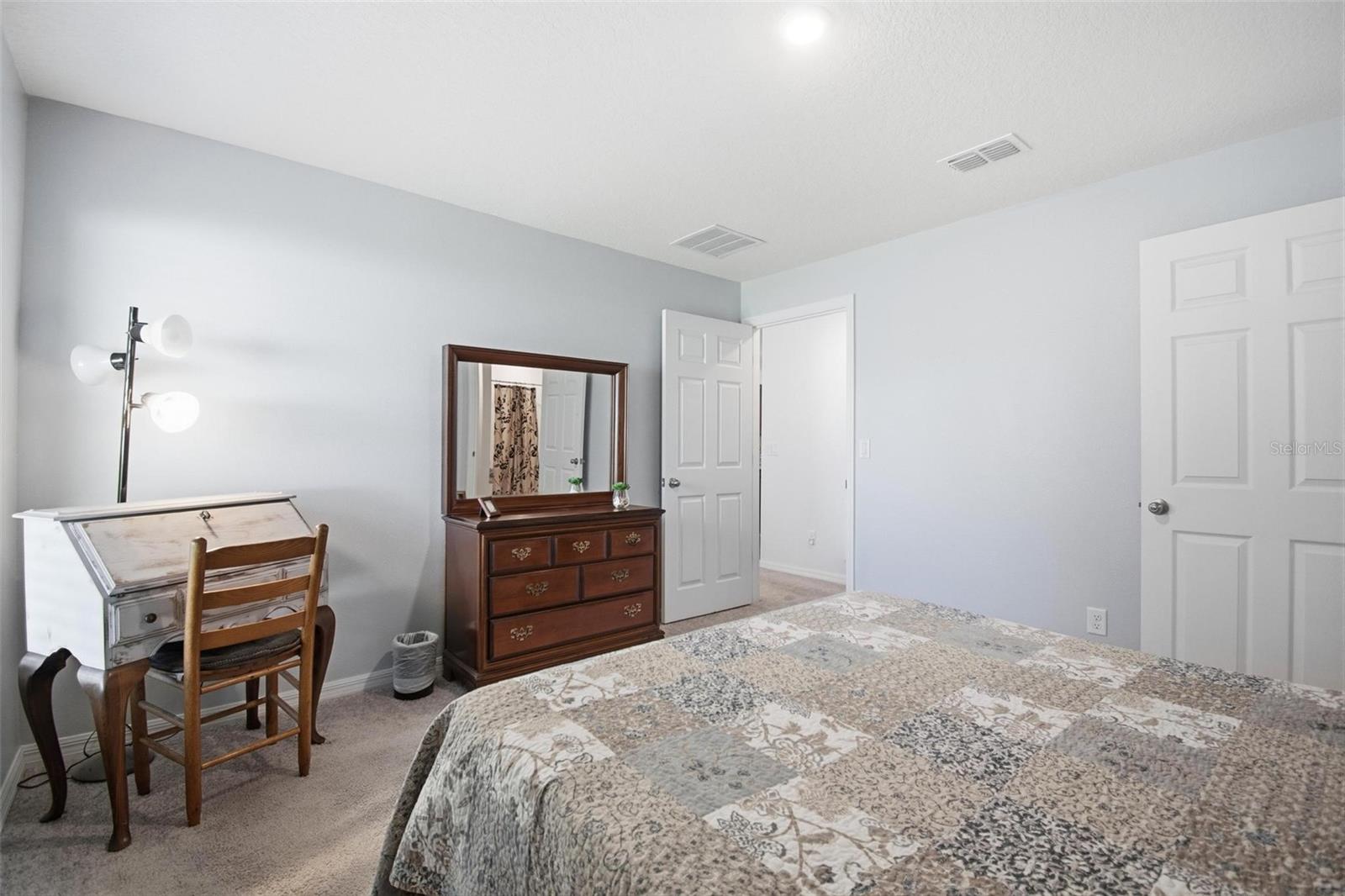 8 POST OAK LN, PALM COAST, FL, 32164