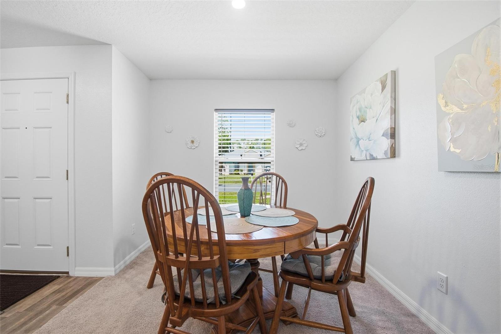 8 POST OAK LN, PALM COAST, FL, 32164