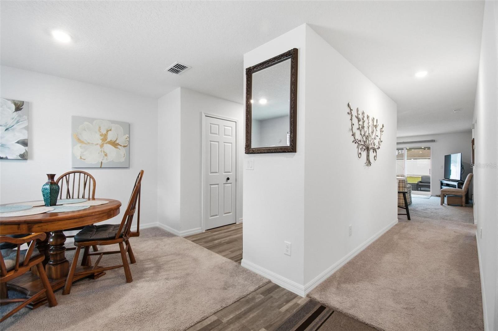 8 POST OAK LN, PALM COAST, FL, 32164