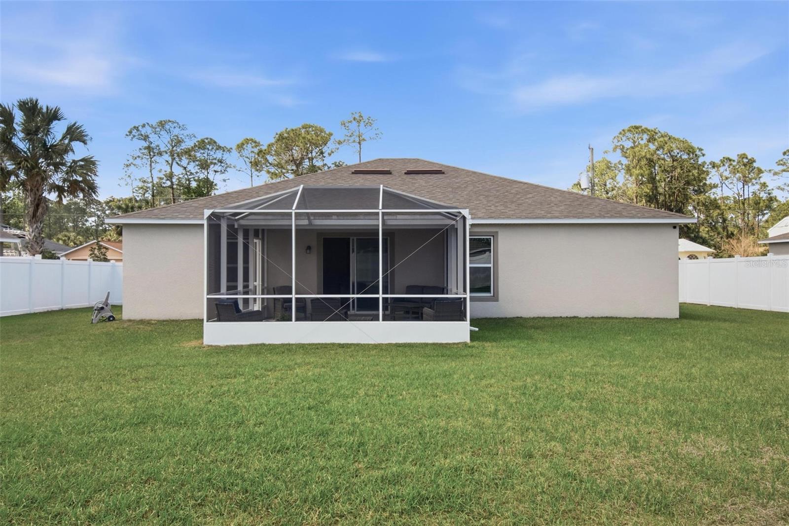 8 POST OAK LN, PALM COAST, FL, 32164
