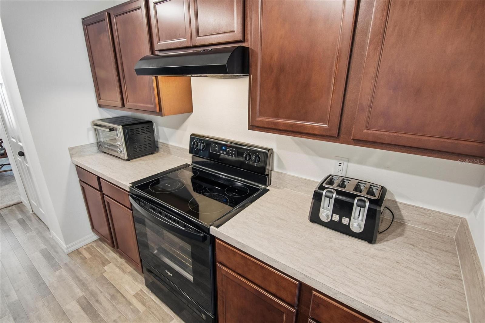 8 POST OAK LN, PALM COAST, FL, 32164