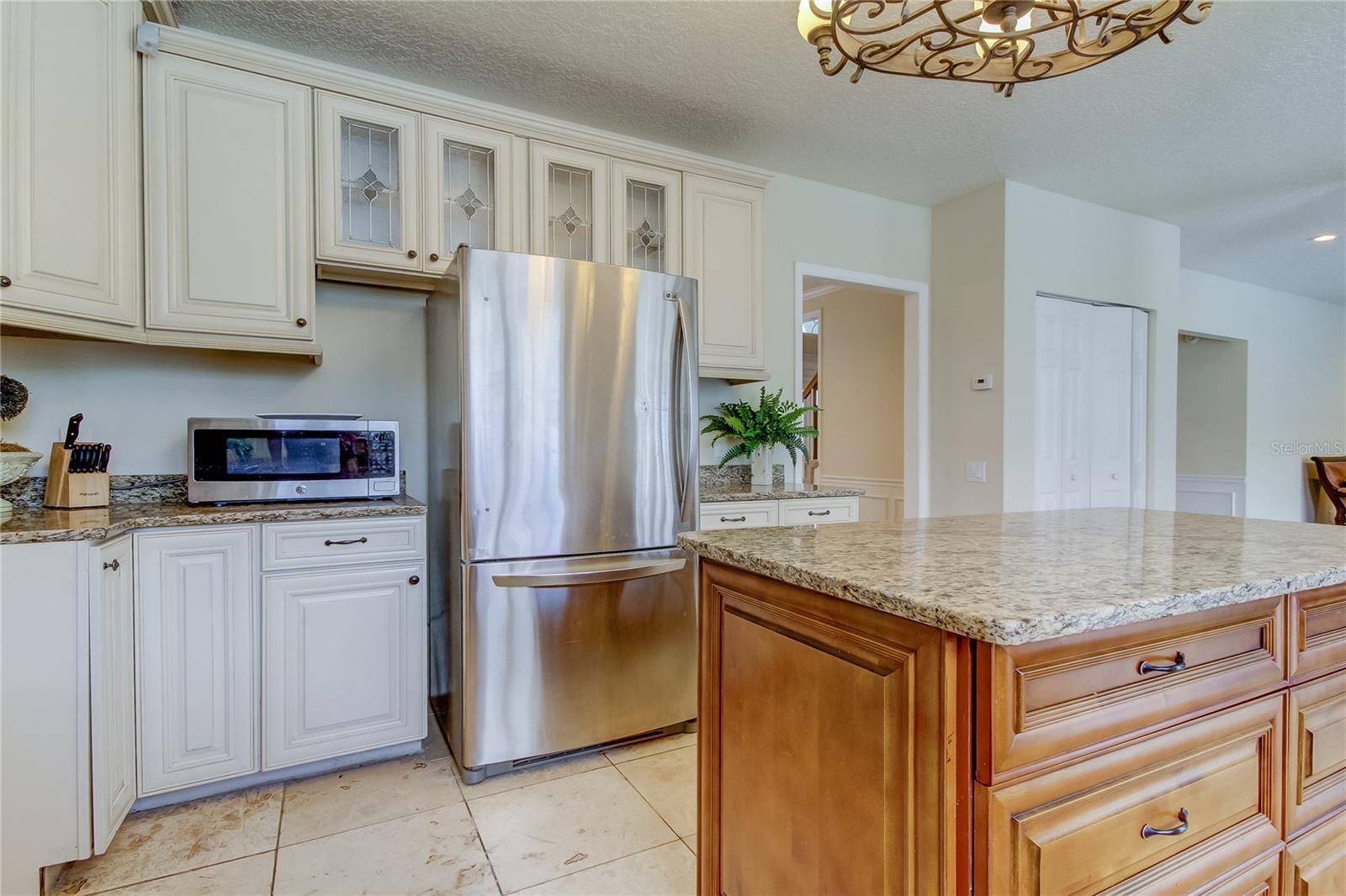 9401 WOODBAY DR, TAMPA, FL, 33626
