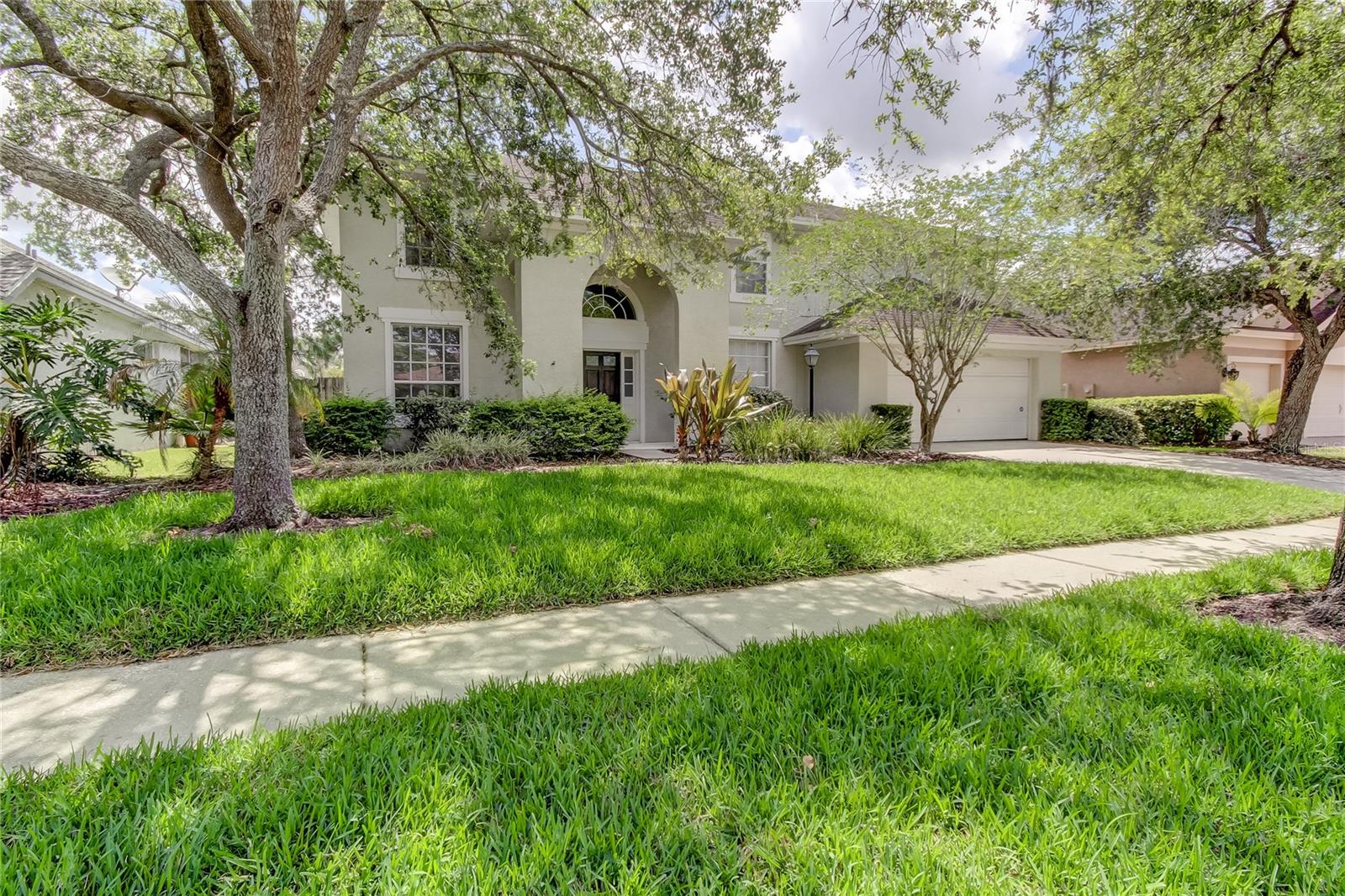 9401 WOODBAY DR, TAMPA, FL, 33626