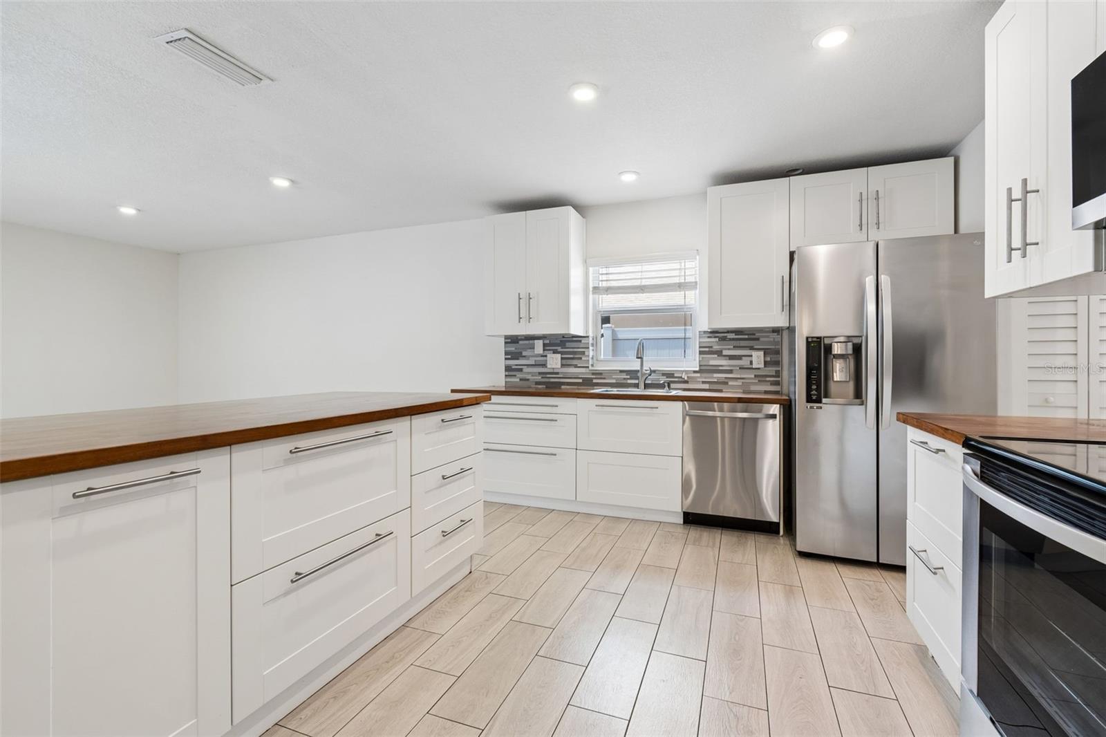 4710 SOUTHBREEZE DR, TAMPA, FL, 33624