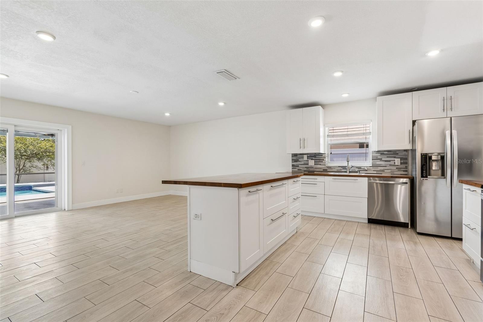 4710 SOUTHBREEZE DR, TAMPA, FL, 33624