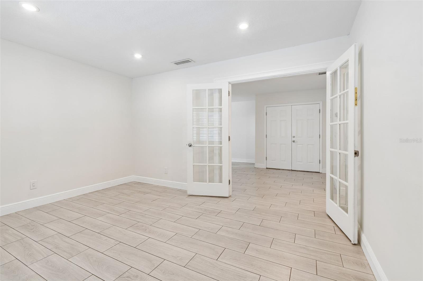 4710 SOUTHBREEZE DR, TAMPA, FL, 33624