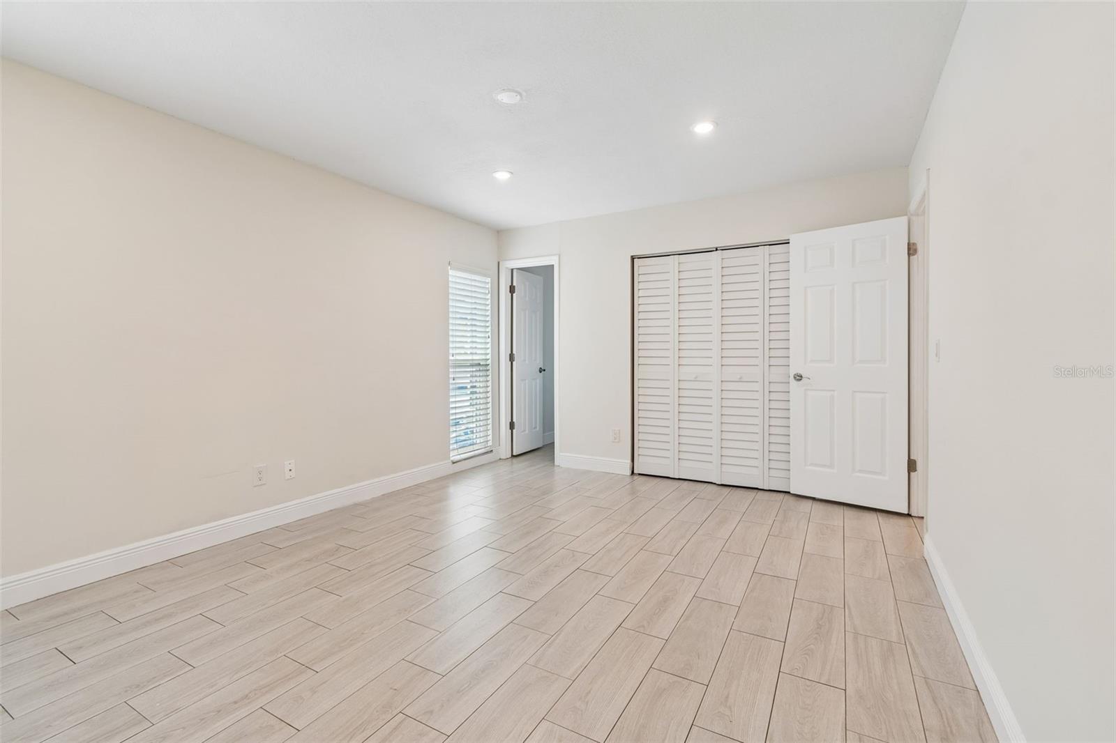 4710 SOUTHBREEZE DR, TAMPA, FL, 33624