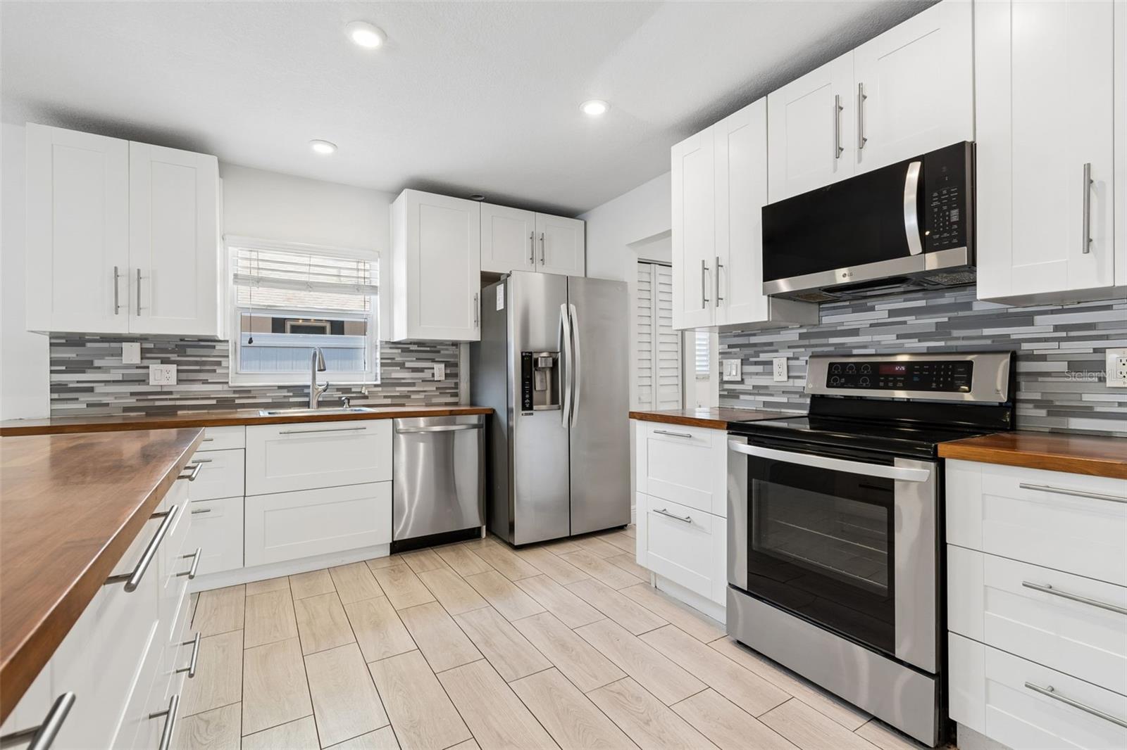 4710 SOUTHBREEZE DR, TAMPA, FL, 33624