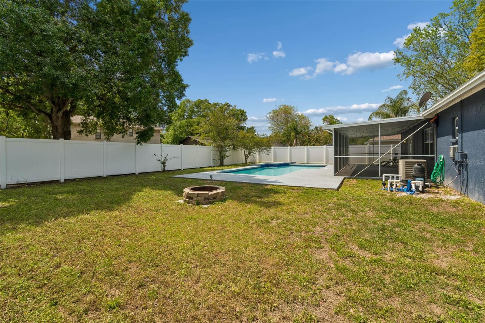 4710 SOUTHBREEZE DR, TAMPA, FL, 33624