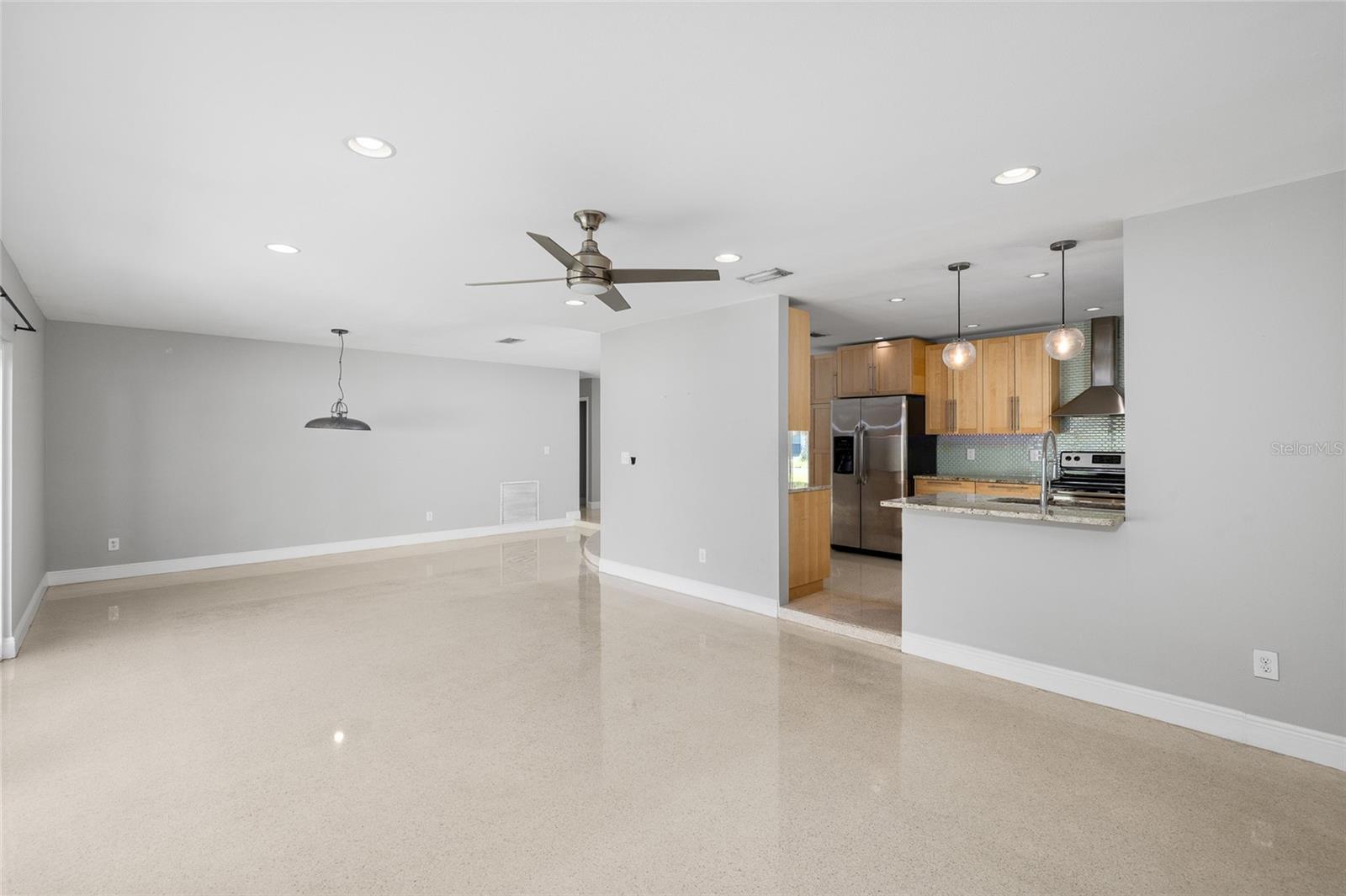 505 W ALVA ST, TAMPA, FL, 33603