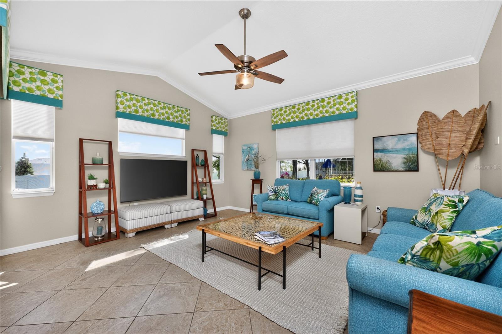 872 CLEAR LAKE DR, ENGLEWOOD, FL, 34223