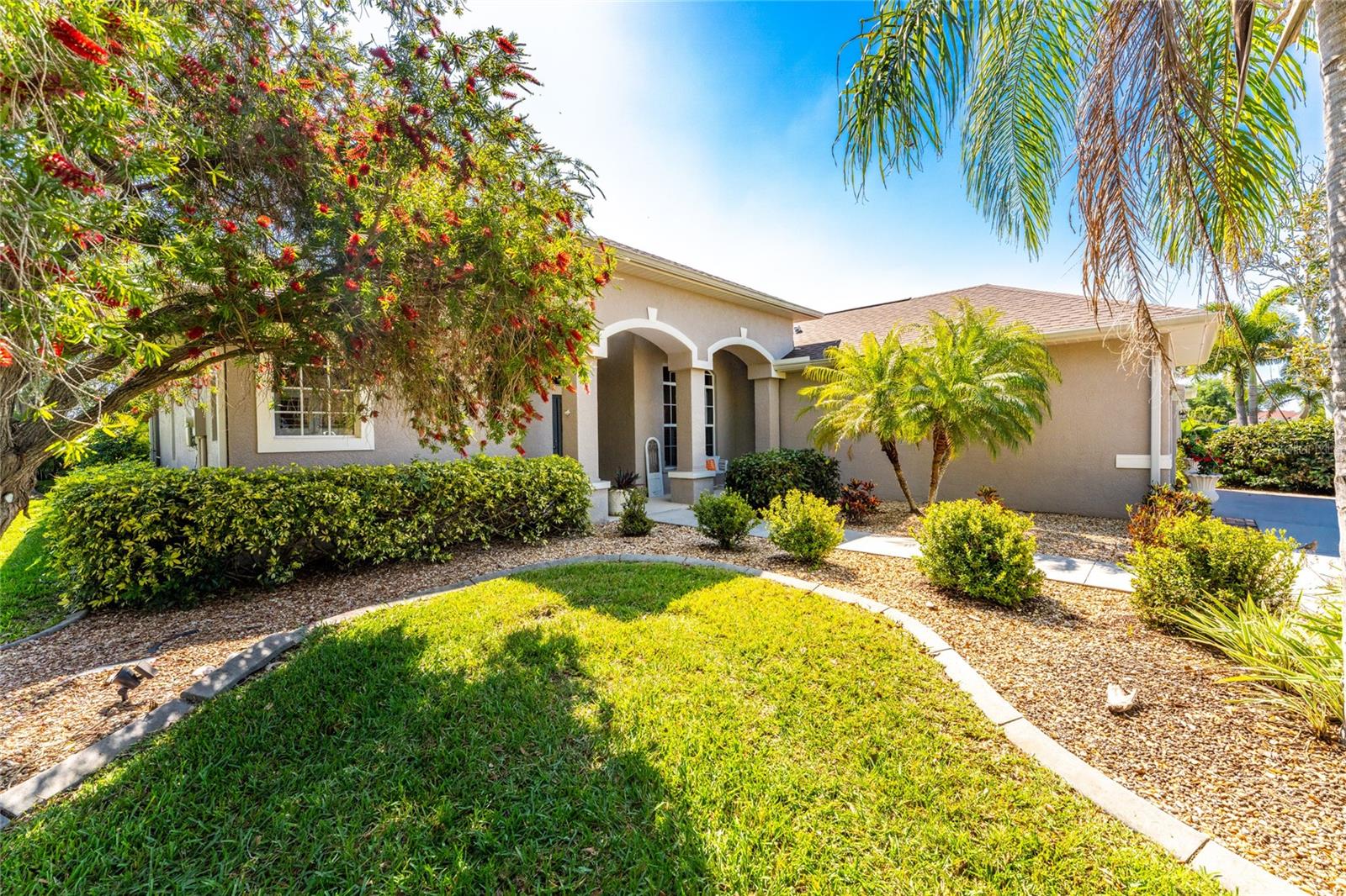 872 CLEAR LAKE DR, ENGLEWOOD, FL, 34223