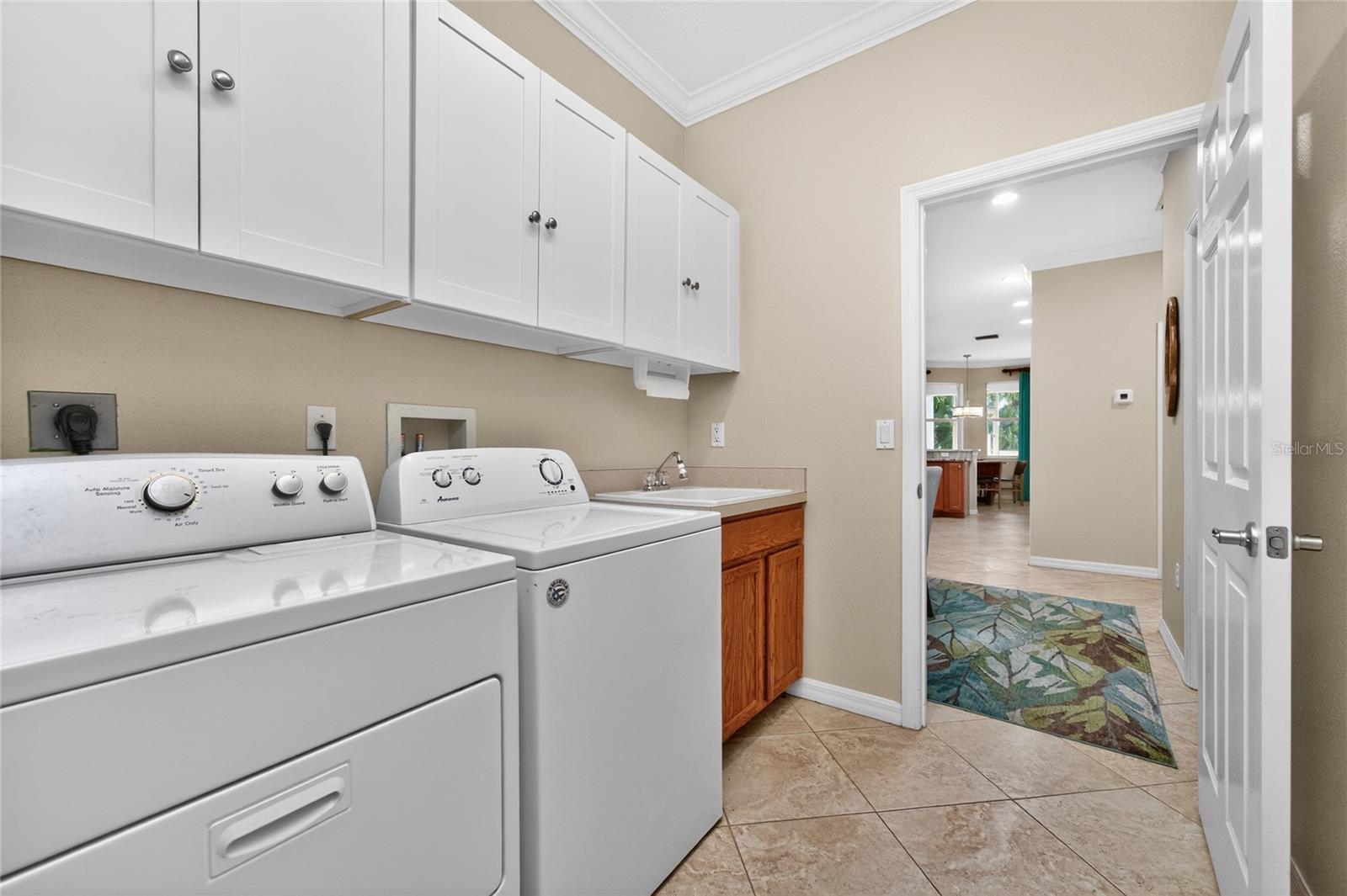 872 CLEAR LAKE DR, ENGLEWOOD, FL, 34223