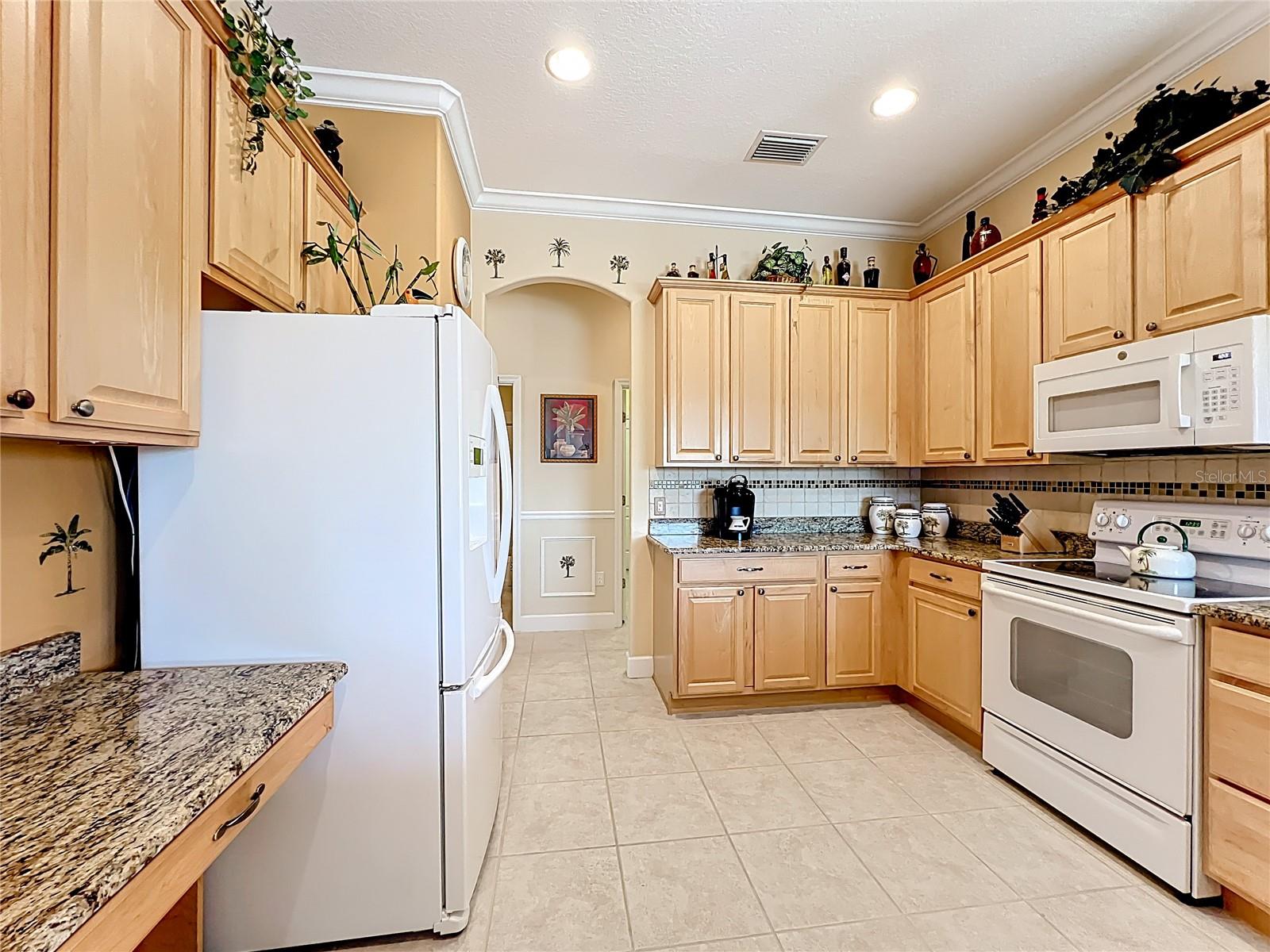 2941 CAMBERLY CIR, MELBOURNE, FL, 32940