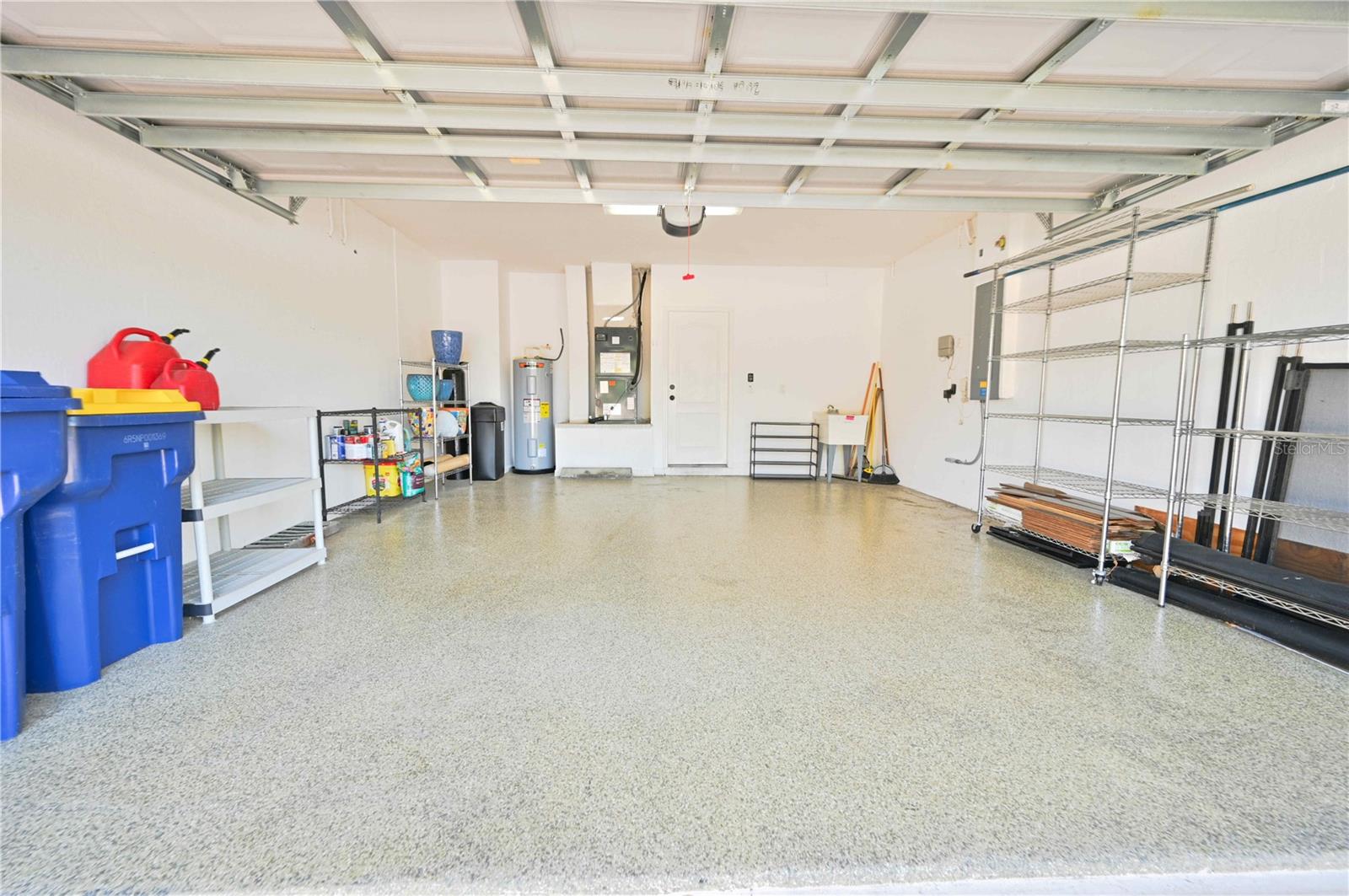 4646 POINTE O WOODS DR, WESLEY CHAPEL, FL, 33543