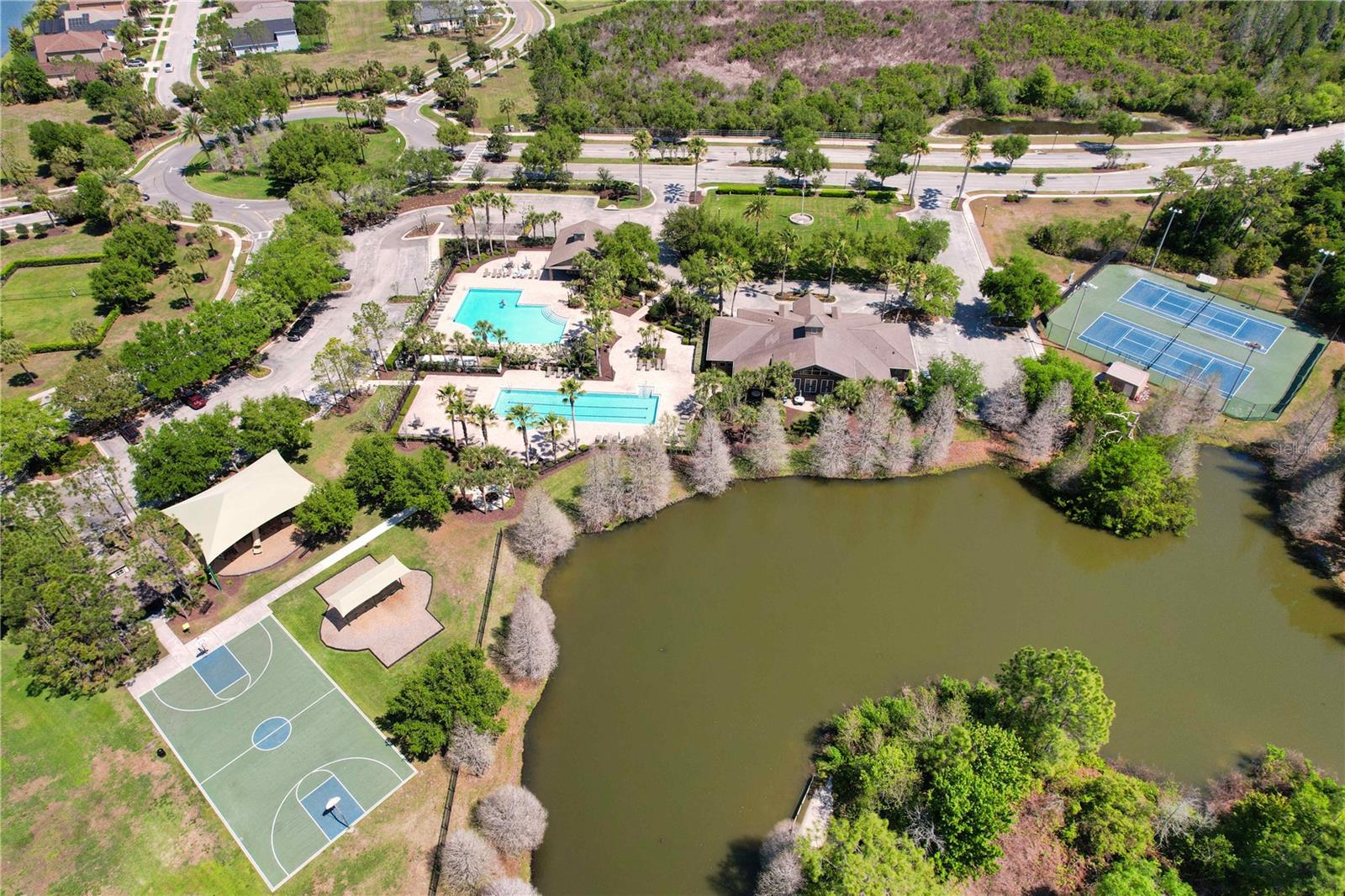 4646 POINTE O WOODS DR, WESLEY CHAPEL, FL, 33543