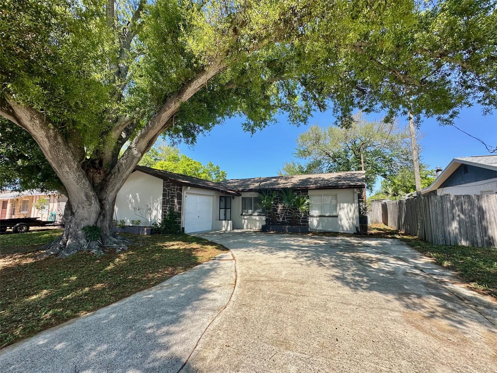 9099 108TH AVE, SEMINOLE, FL, 33777