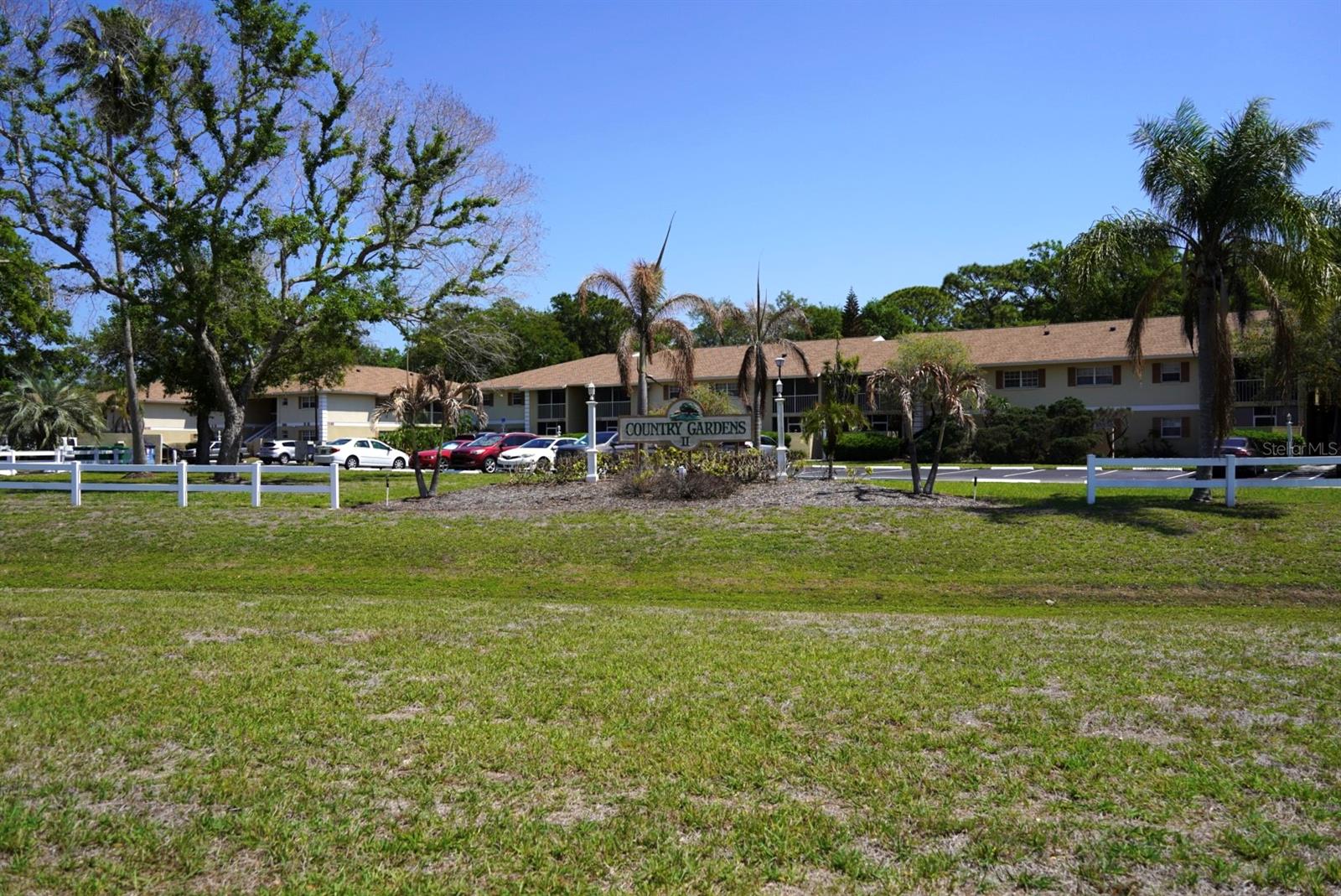 1664 SUNNY BROOK LN NE #103, PALM BAY, FL, 32905
