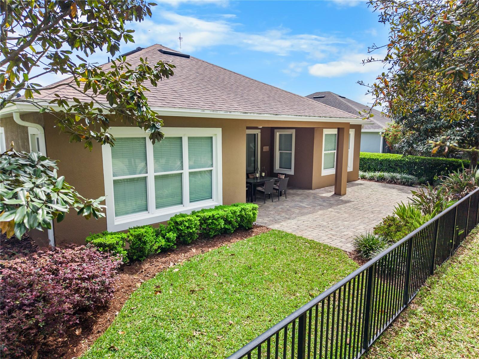 300 LAMBERTON LN, DELAND, FL, 32724