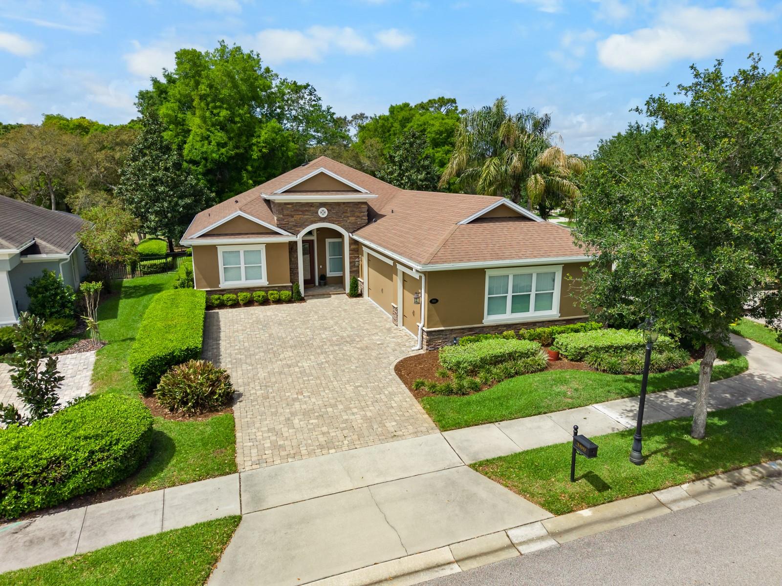 300 LAMBERTON LN, DELAND, FL, 32724