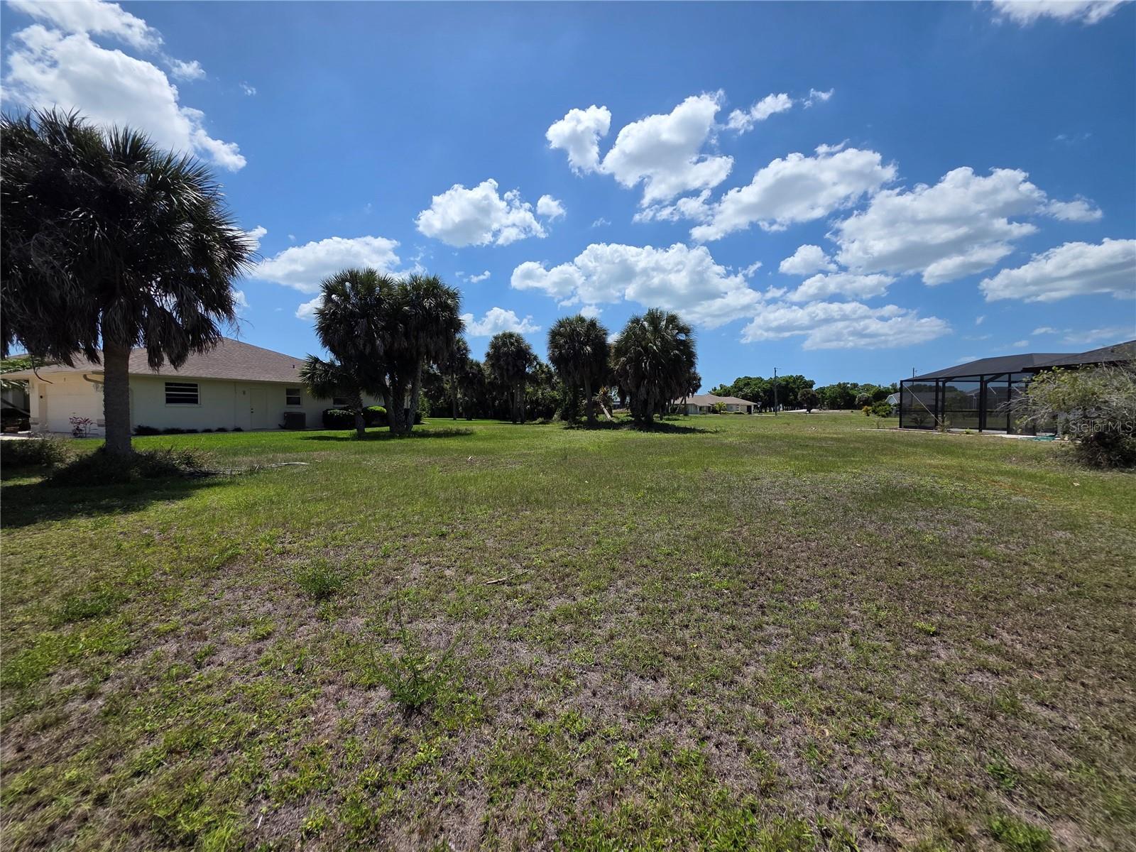 5 CLUBHOUSE RD, ROTONDA WEST, FL, 33947
