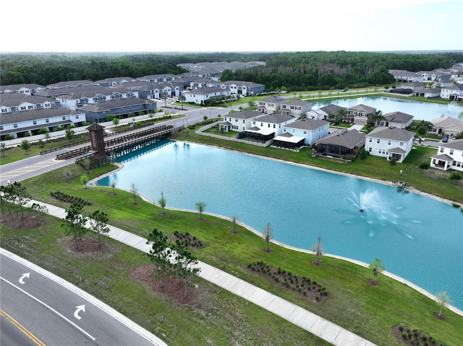 32753 PEZ LANDING LN, WESLEY CHAPEL, FL, 33543