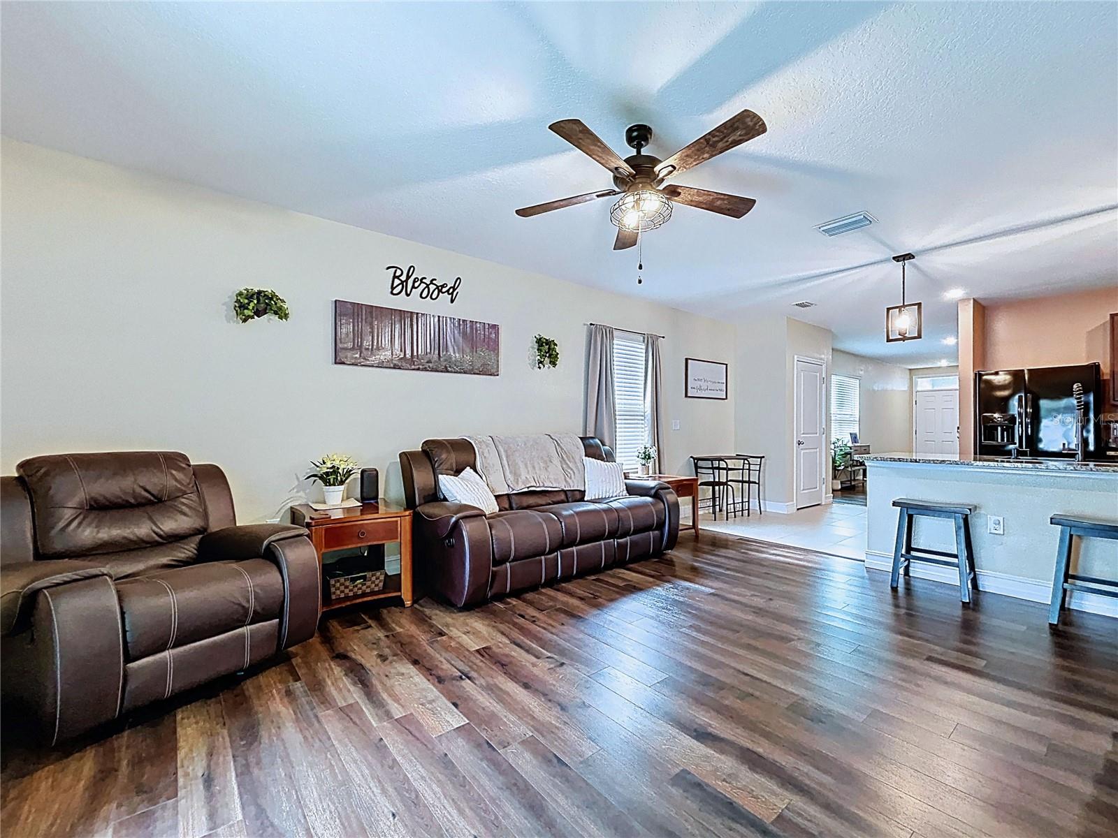 32753 PEZ LANDING LN, WESLEY CHAPEL, FL, 33543