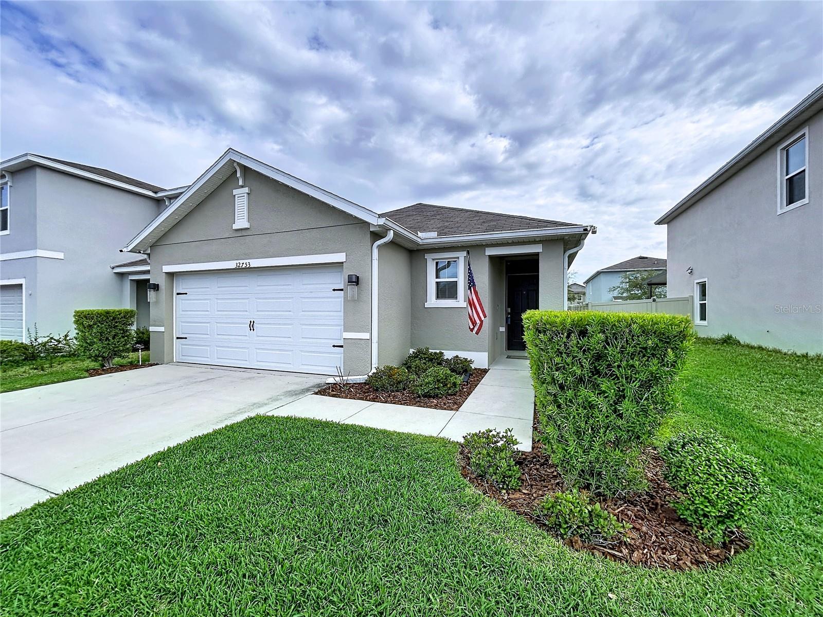 32753 PEZ LANDING LN, WESLEY CHAPEL, FL, 33543