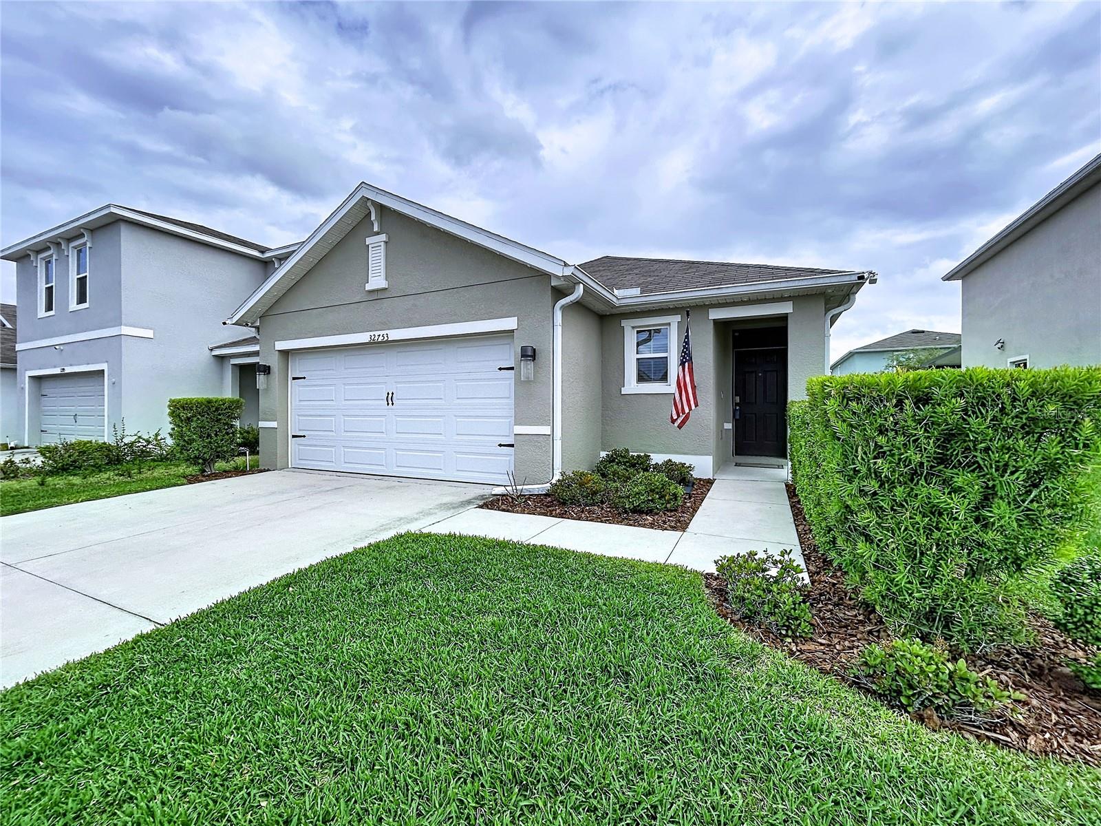 32753 PEZ LANDING LN, WESLEY CHAPEL, FL, 33543