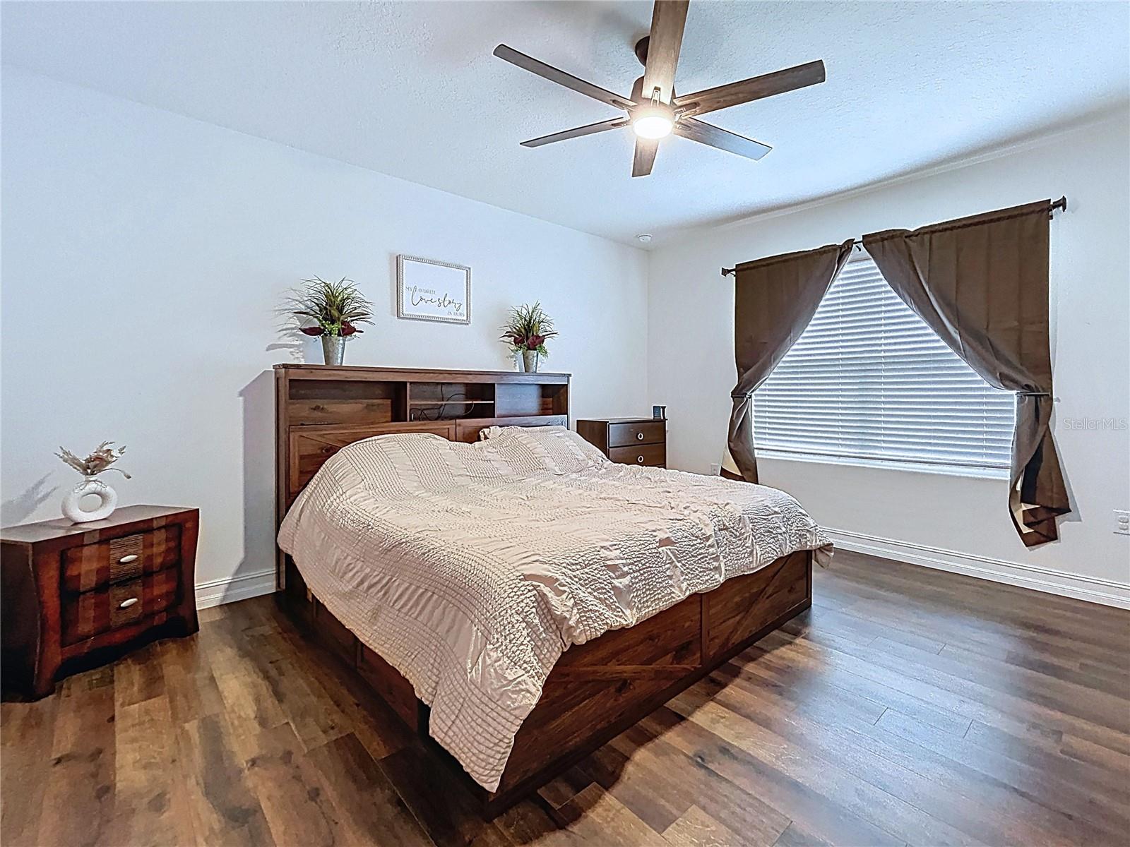 32753 PEZ LANDING LN, WESLEY CHAPEL, FL, 33543