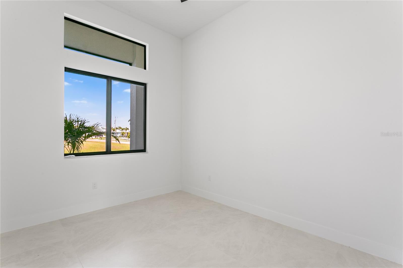 3300 NW 1ST TER, CAPE CORAL, FL, 33993