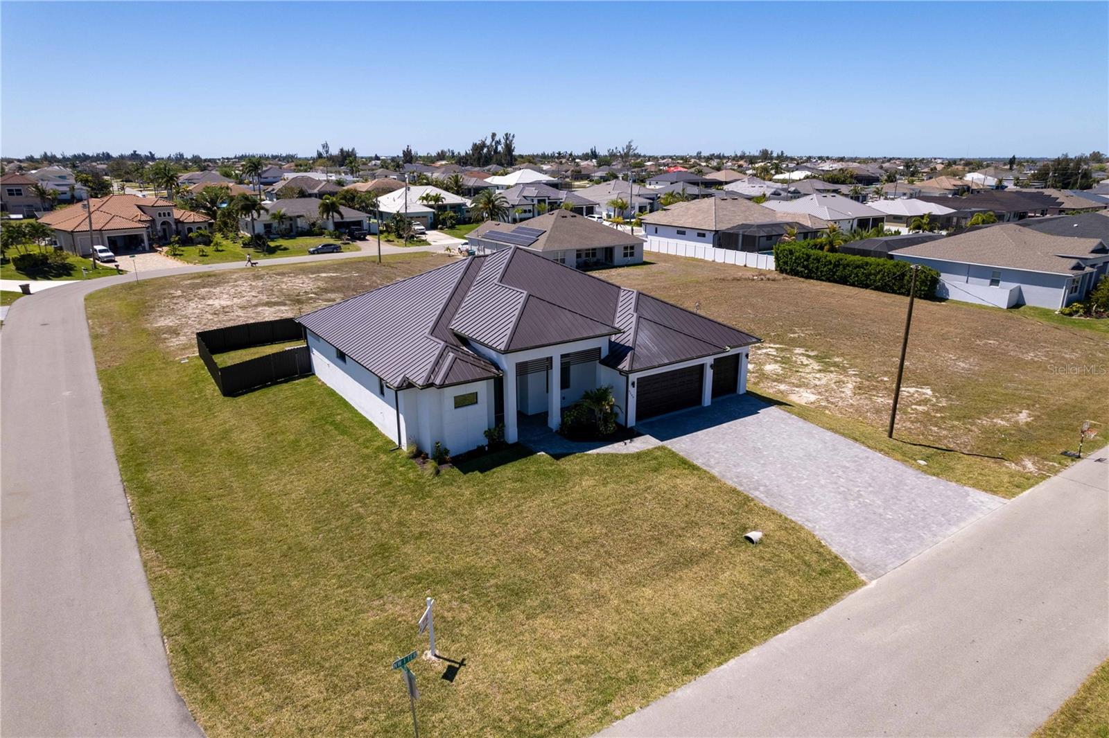 3300 NW 1ST TER, CAPE CORAL, FL, 33993