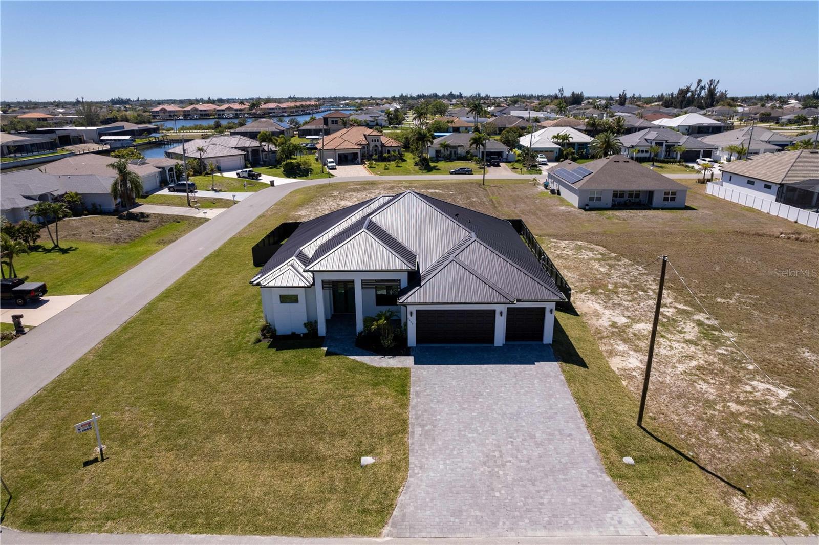 3300 NW 1ST TER, CAPE CORAL, FL, 33993
