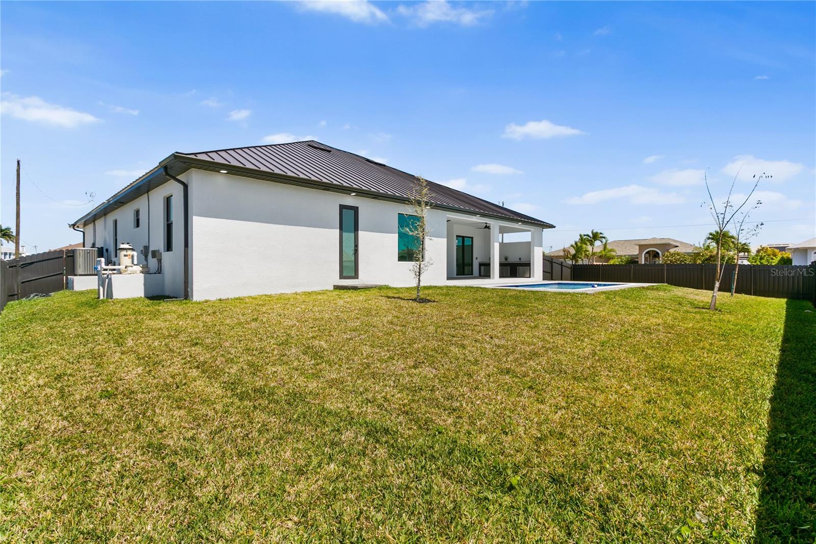 3300 NW 1ST TER, CAPE CORAL, FL, 33993