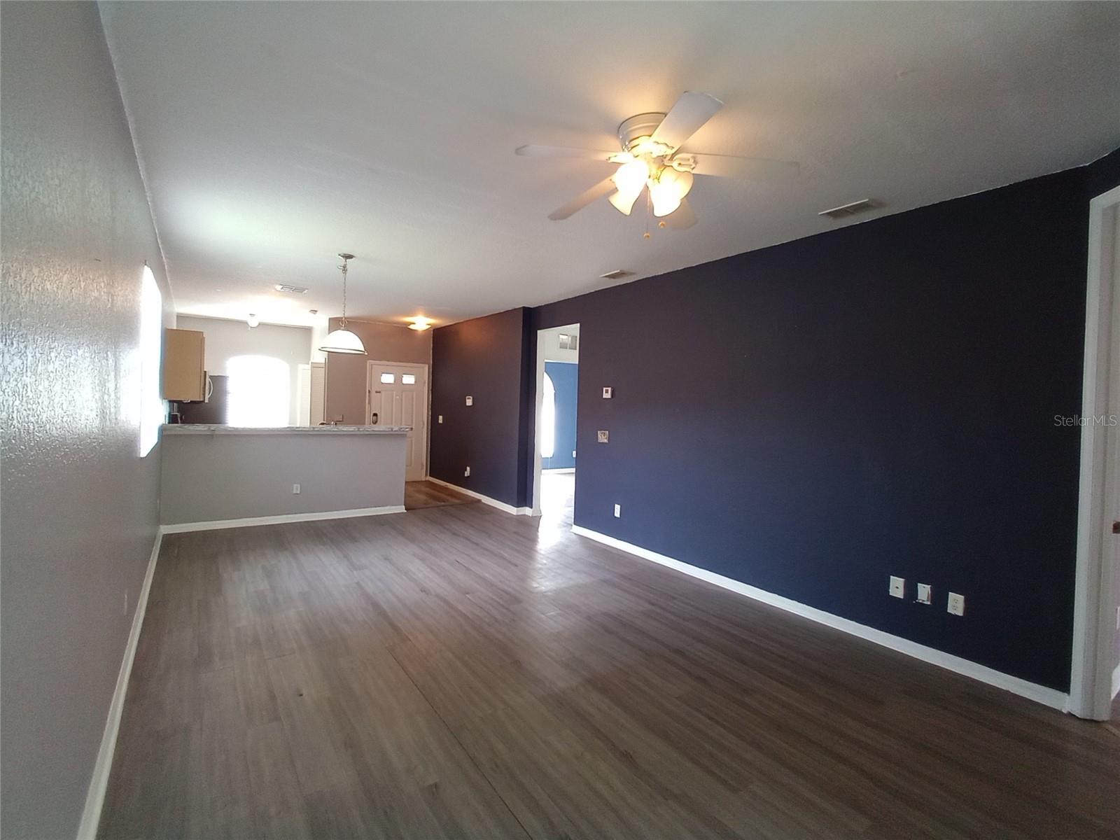 15201 INDIAN CREEK DR #B, KISSIMMEE, FL, 34759