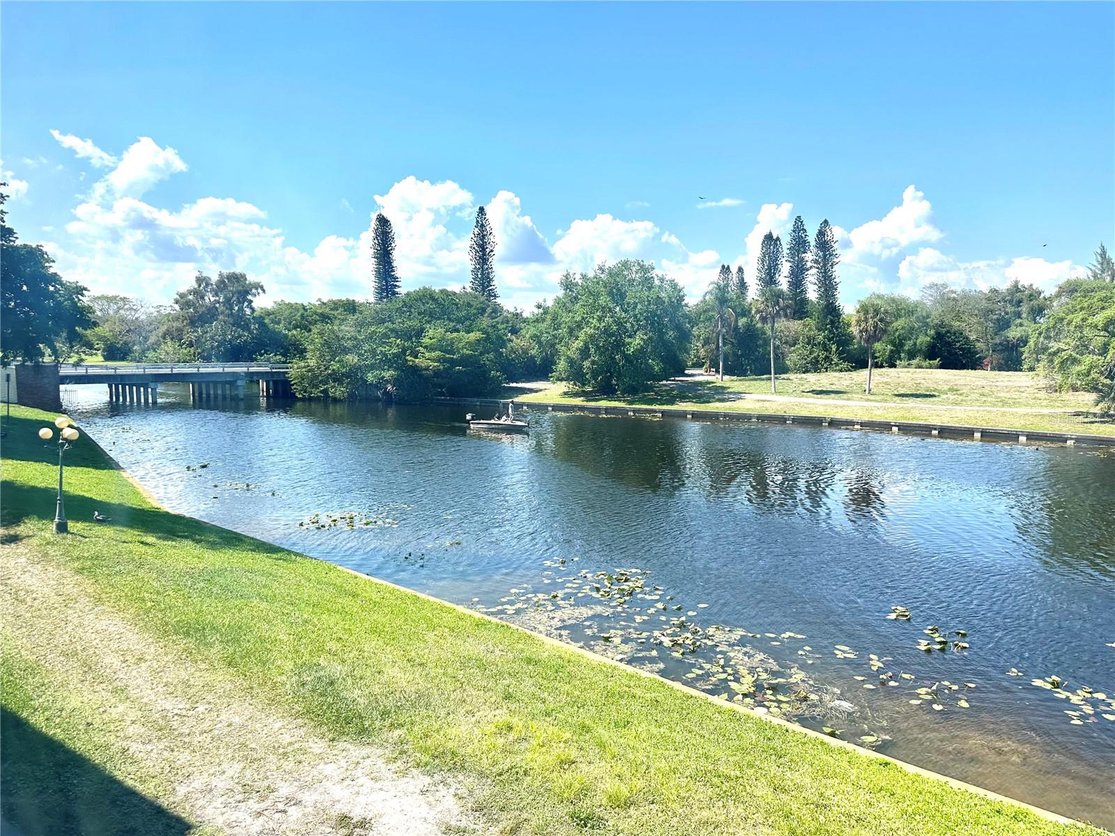 3760 INVERRARY DR #2M, LAUDERHILL, FL, 33319
