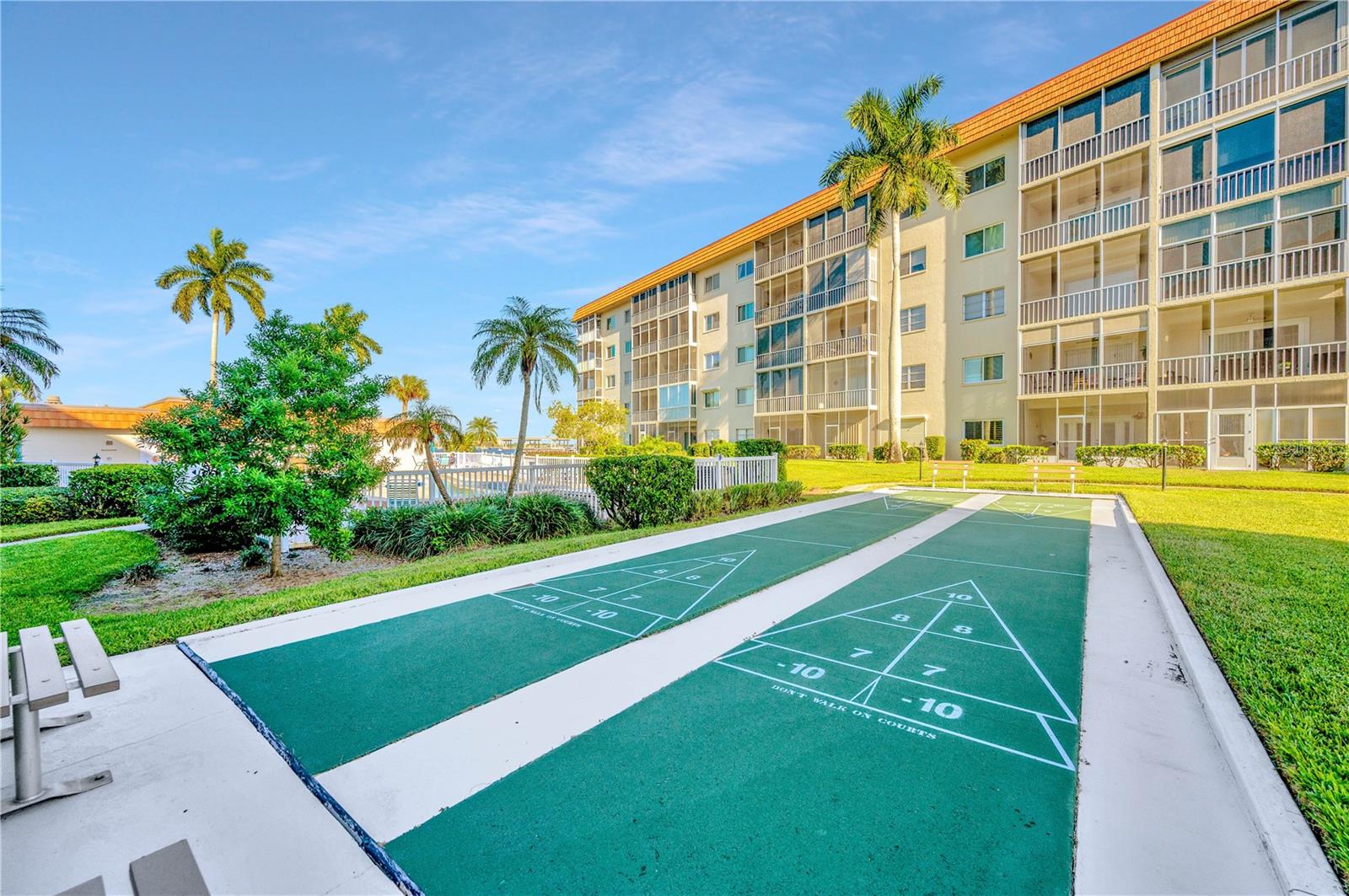 1650 1ST AVE W #106B, BRADENTON, FL, 34205