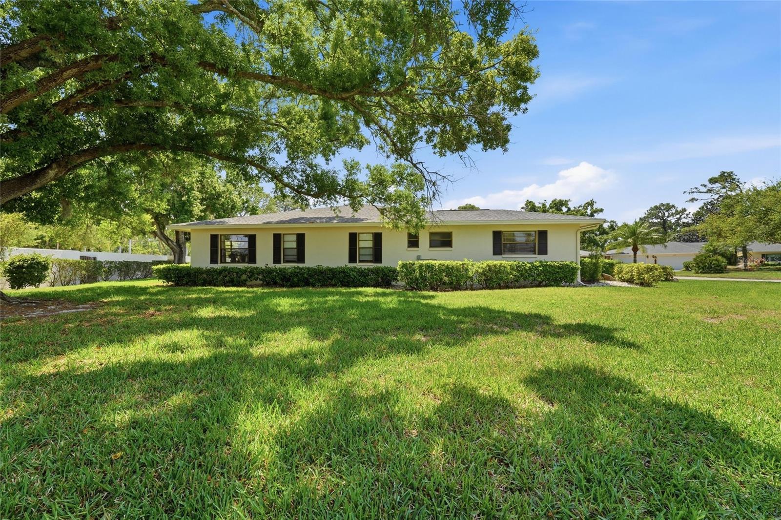 7101 FAIRWAY BEND CIR, SARASOTA, FL, 34243