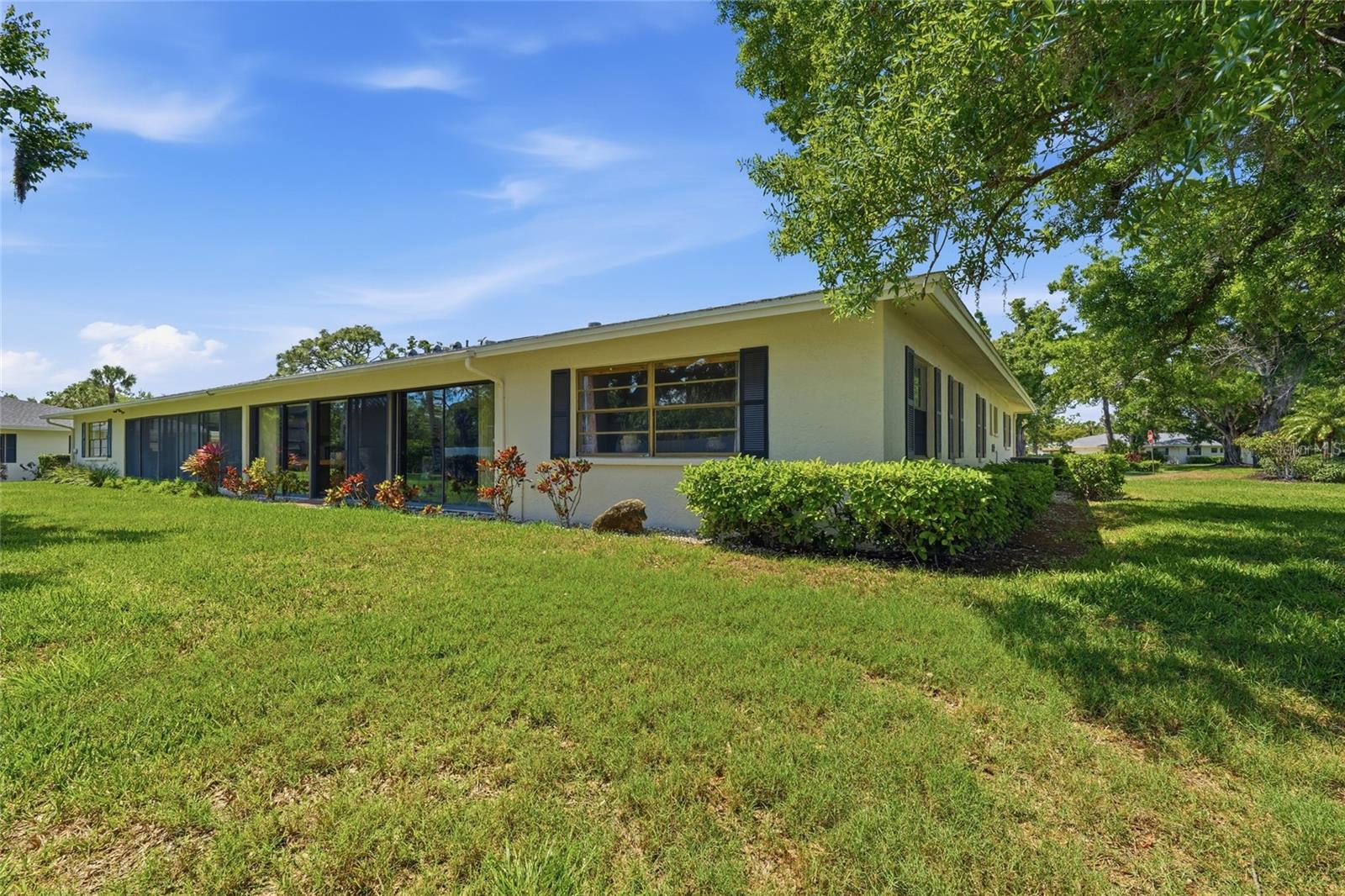 7101 FAIRWAY BEND CIR, SARASOTA, FL, 34243