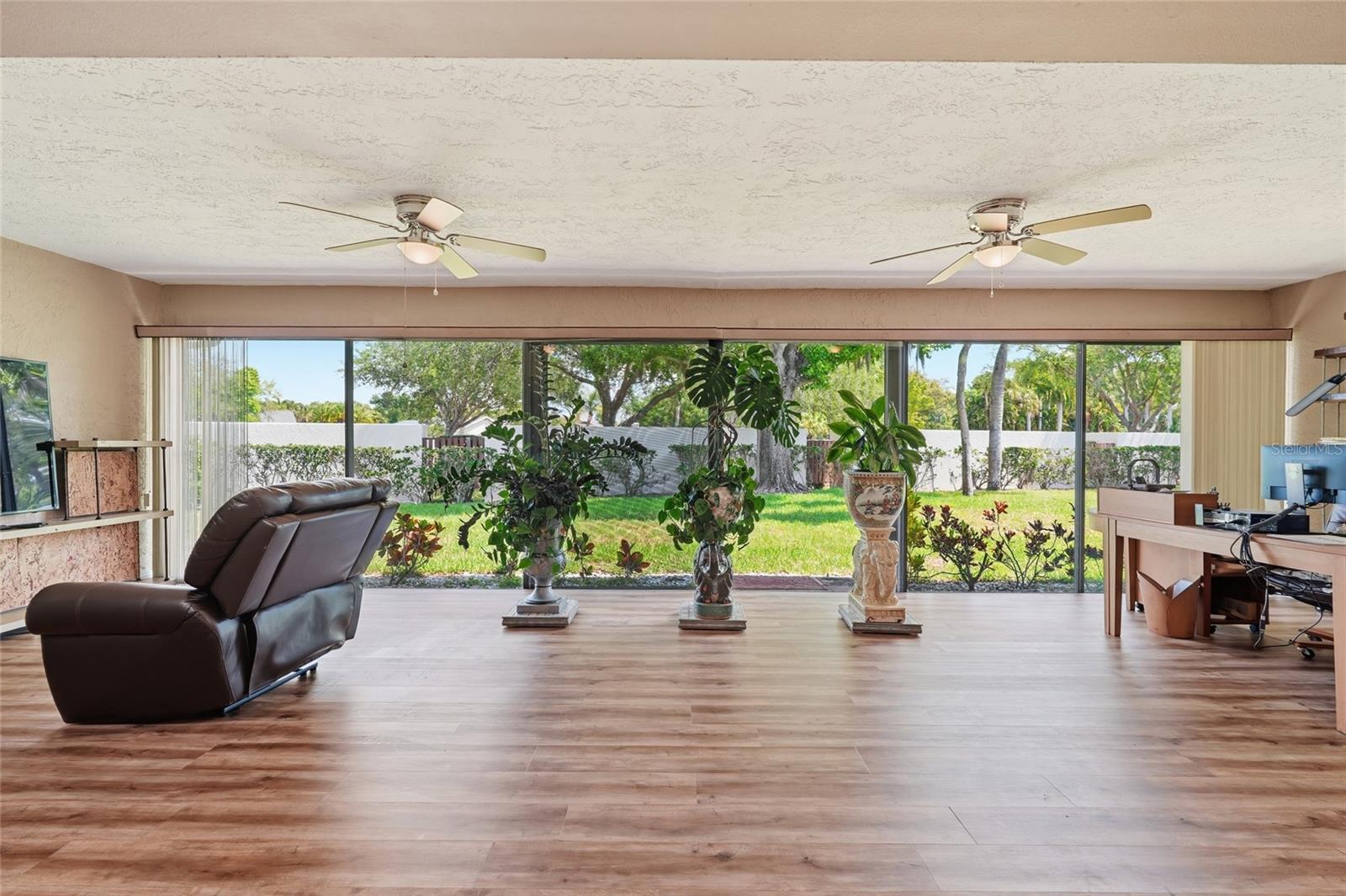 7101 FAIRWAY BEND CIR, SARASOTA, FL, 34243